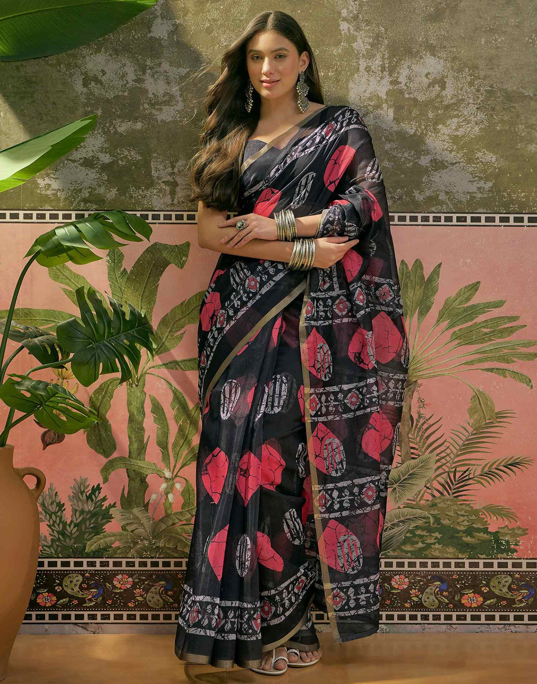 Black Cotton Linen Printed Saree