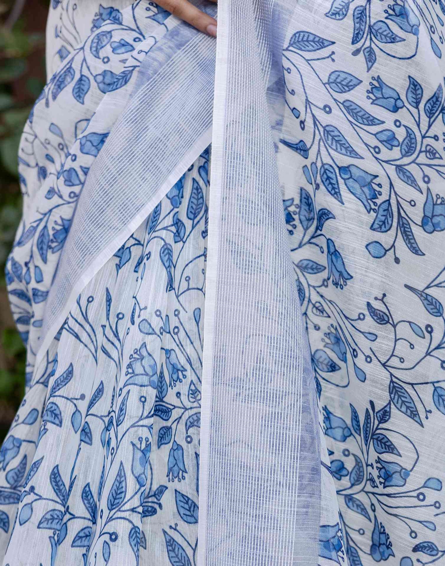 White Linen Printed Saree