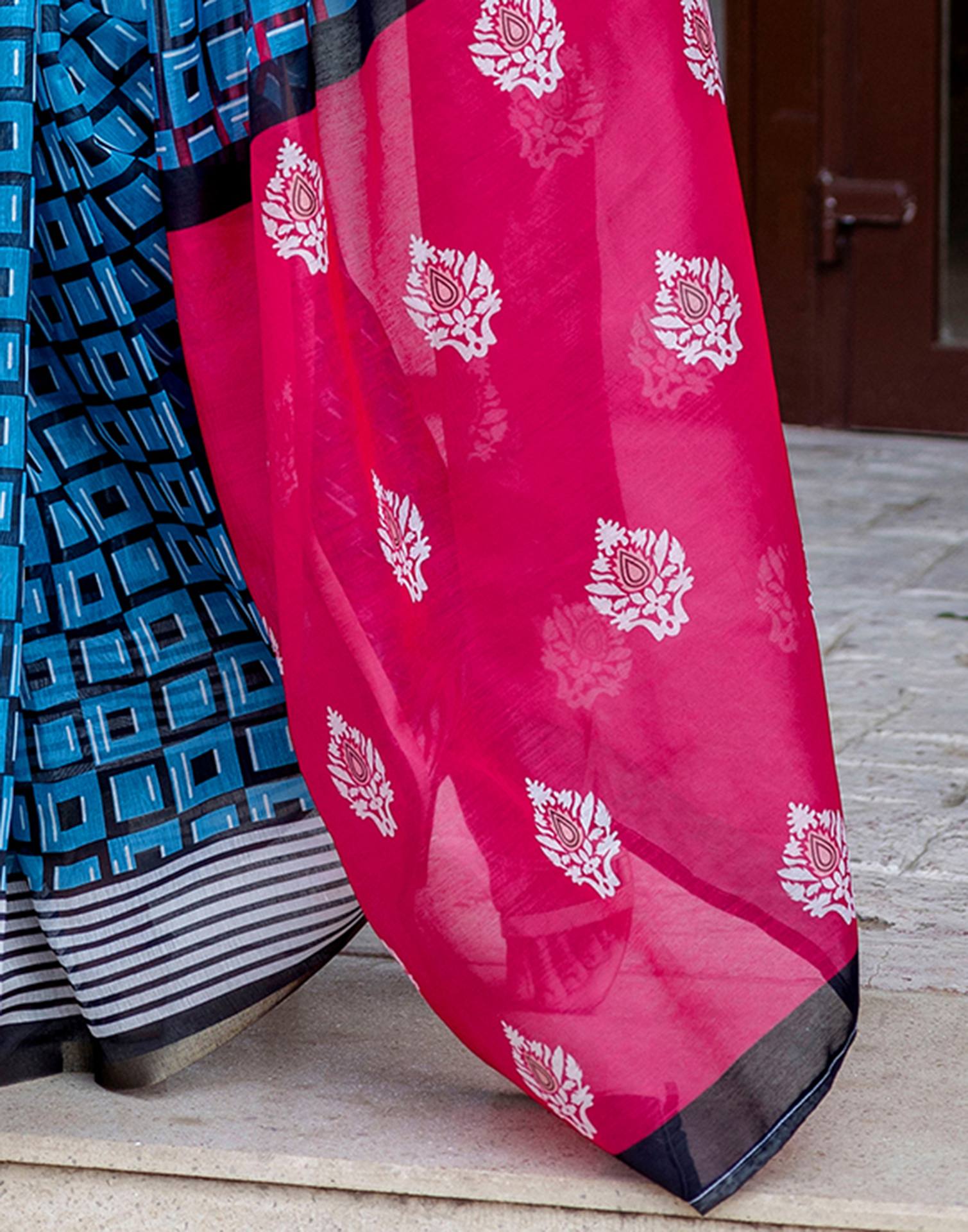 Blue Linen Printed Saree