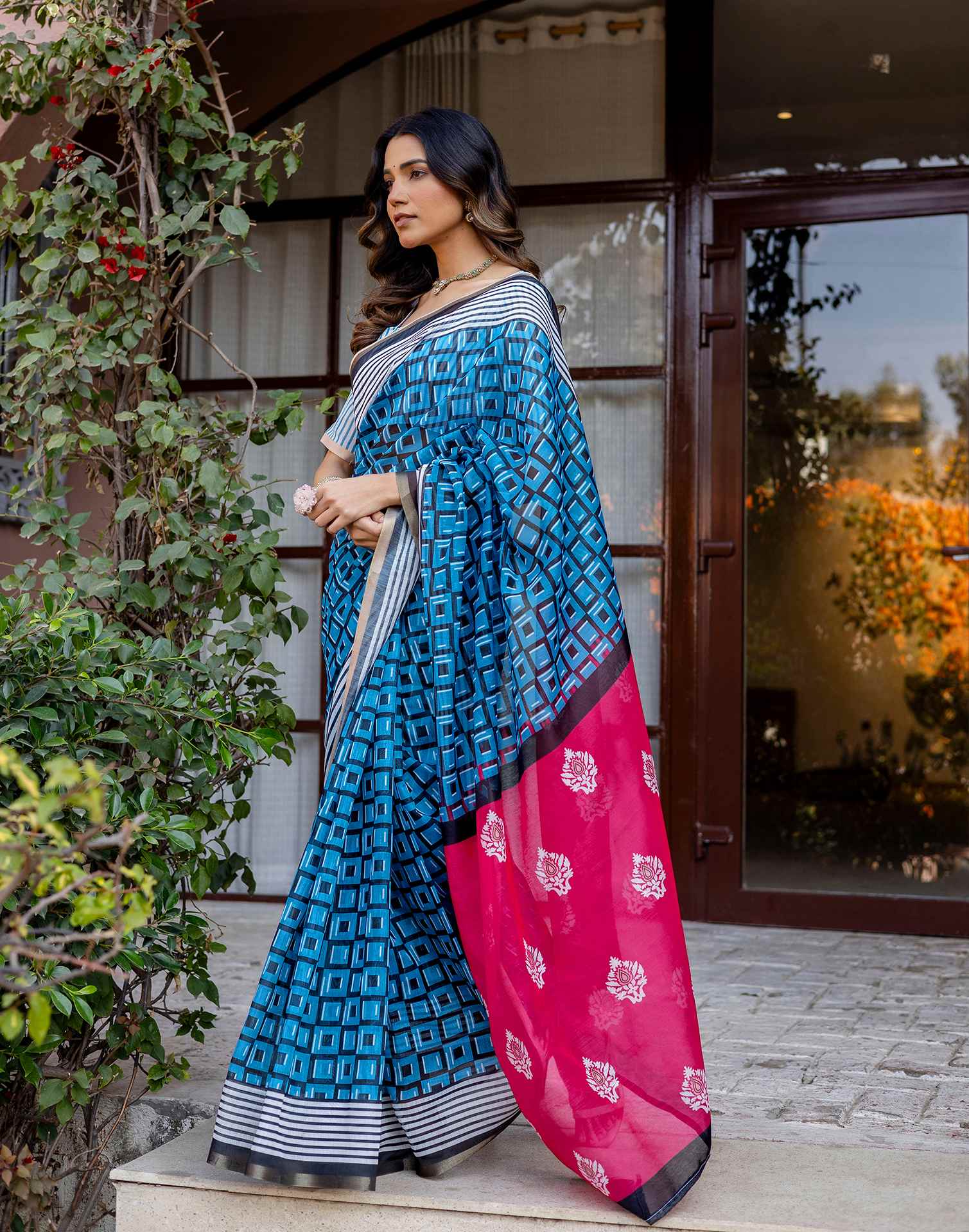 Blue Linen Printed Saree