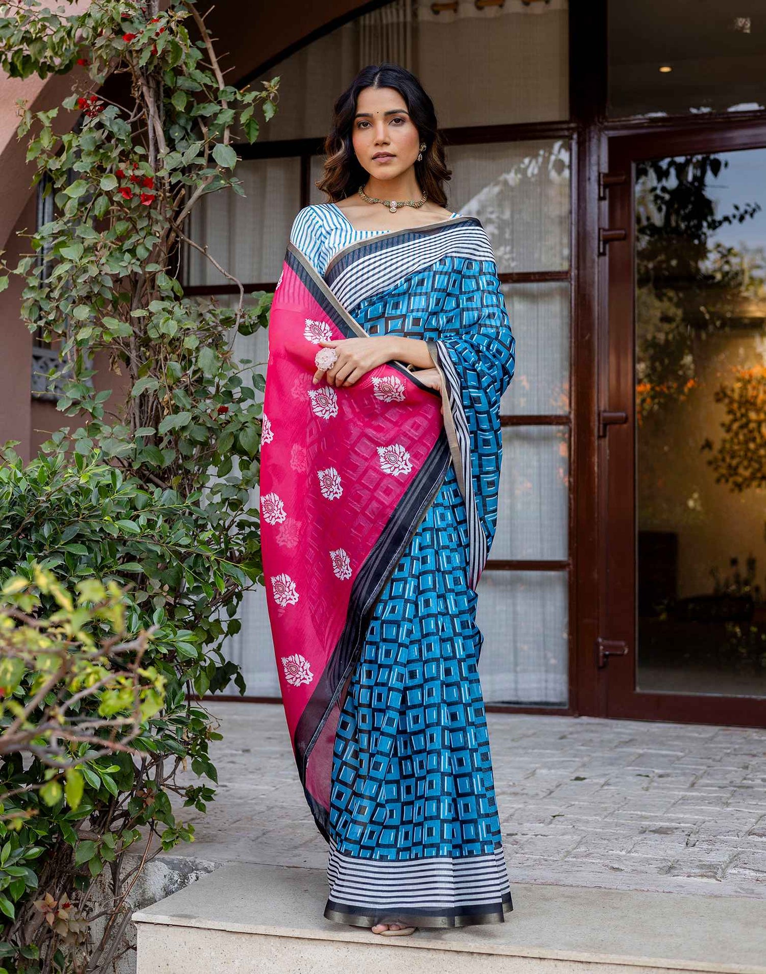 Blue Linen Printed Saree