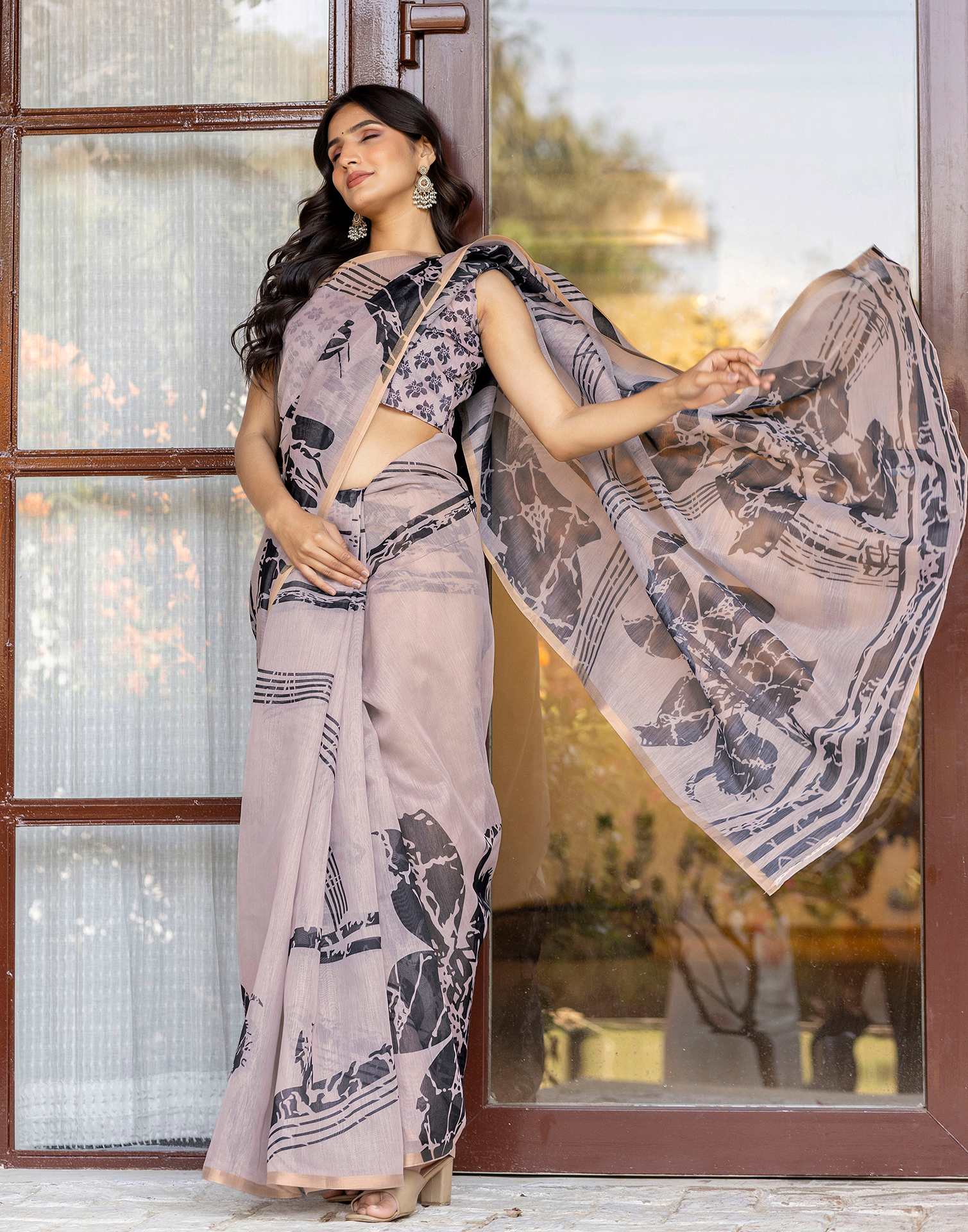 Dark Beige Linen Printed Saree