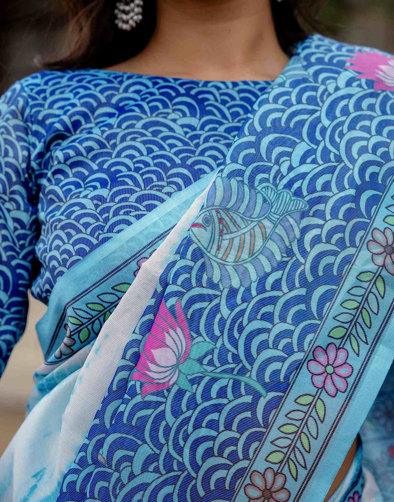 Off White Shimmer Silk Printed Saree