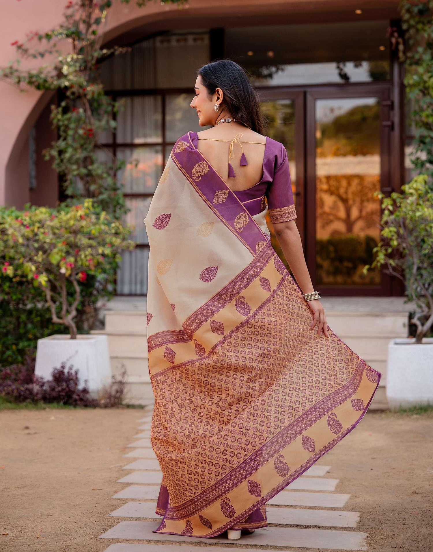 Cream Shimmer Silk Printed Saree