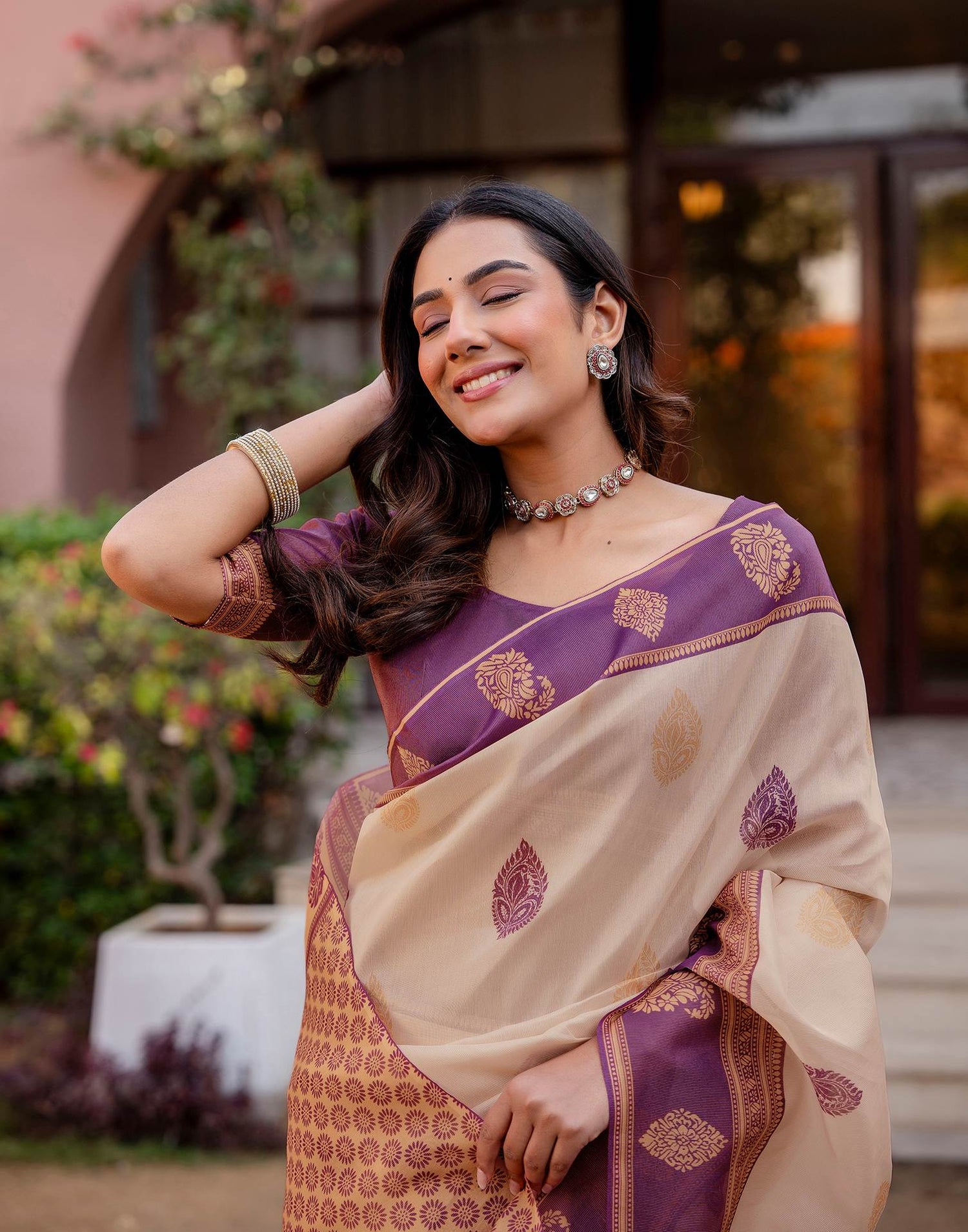 Cream Shimmer Silk Printed Saree