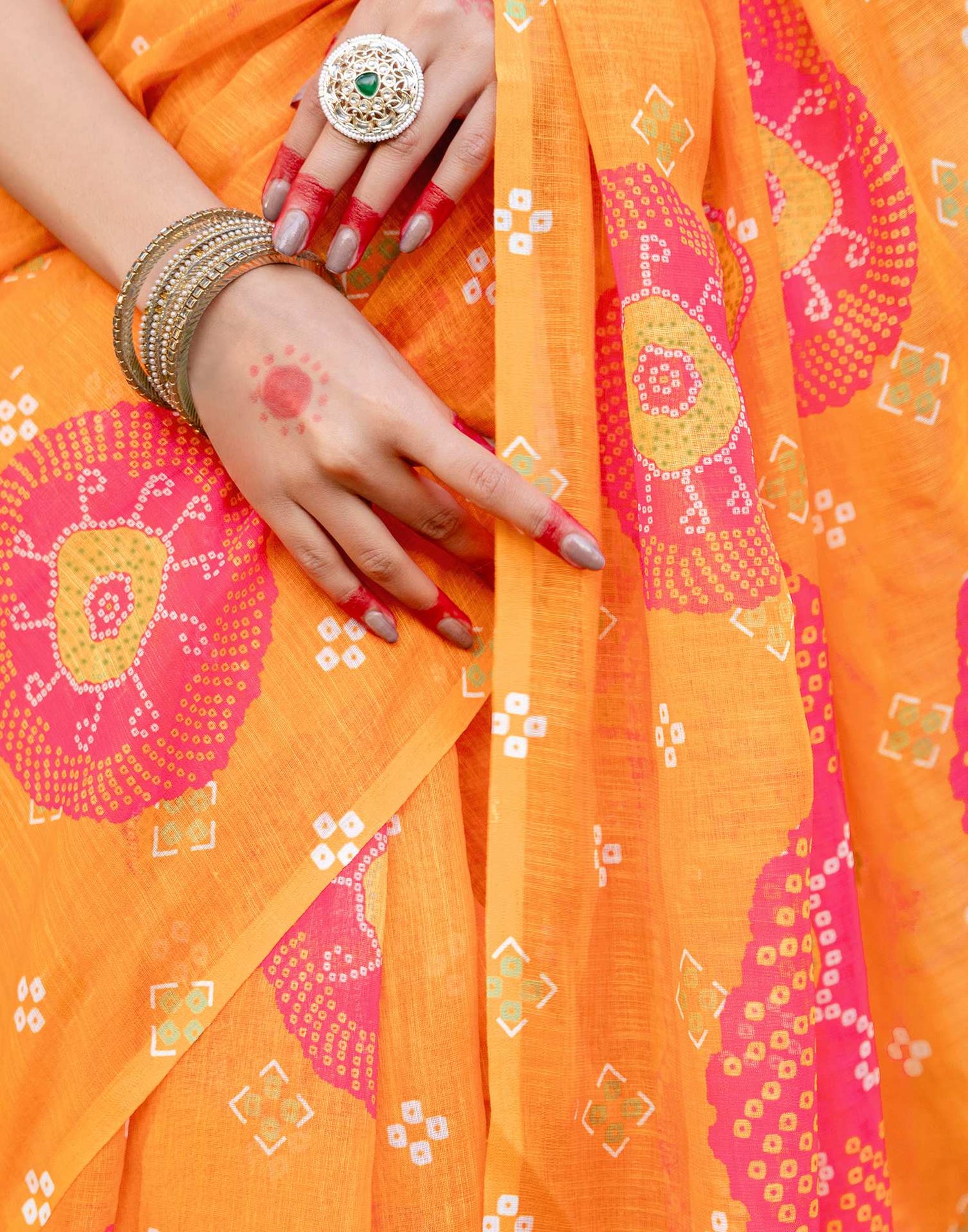 Vat Savitri Special Orange Linen Bandhani Printed Saree