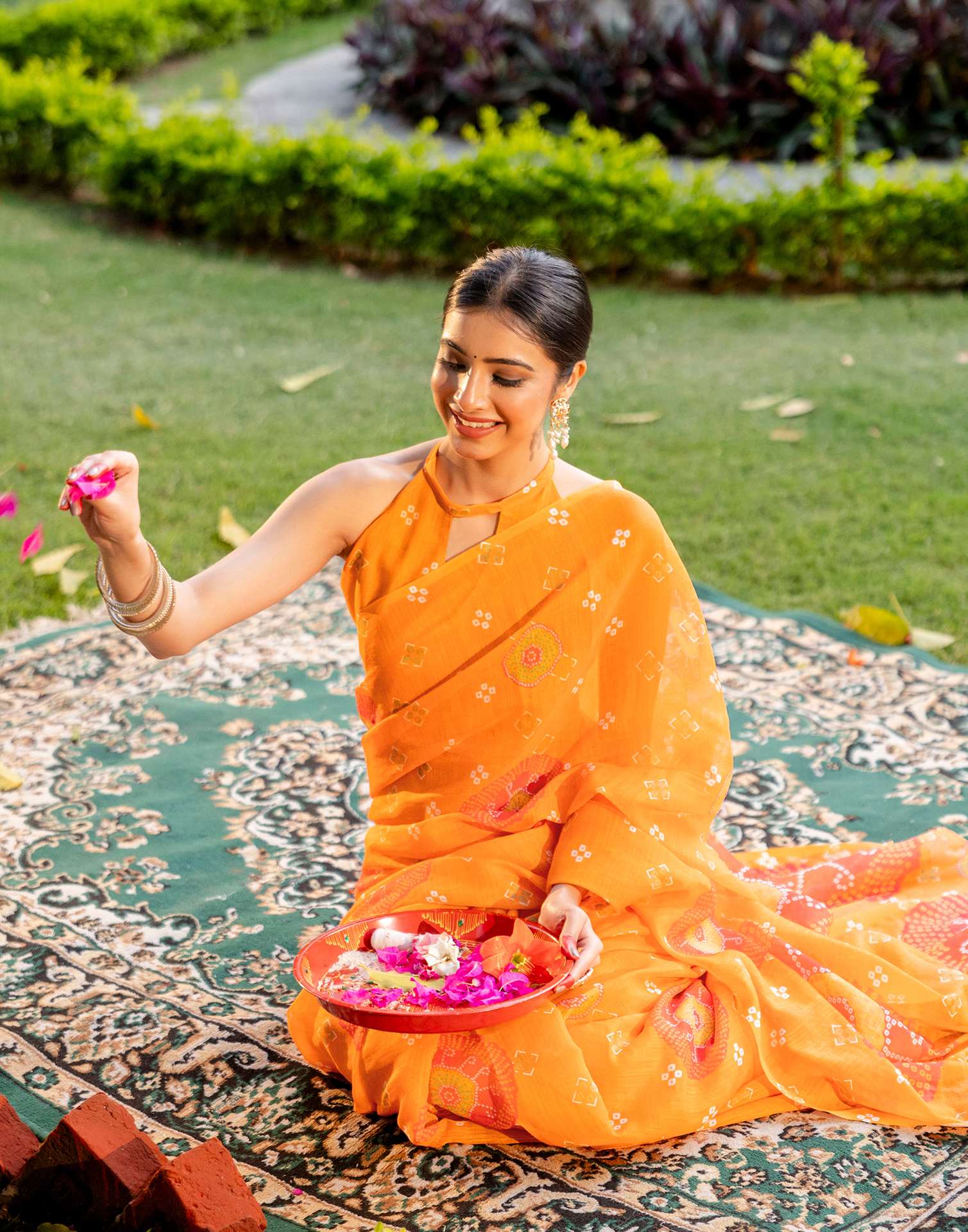 Vat Savitri Special Orange Linen Bandhani Printed Saree