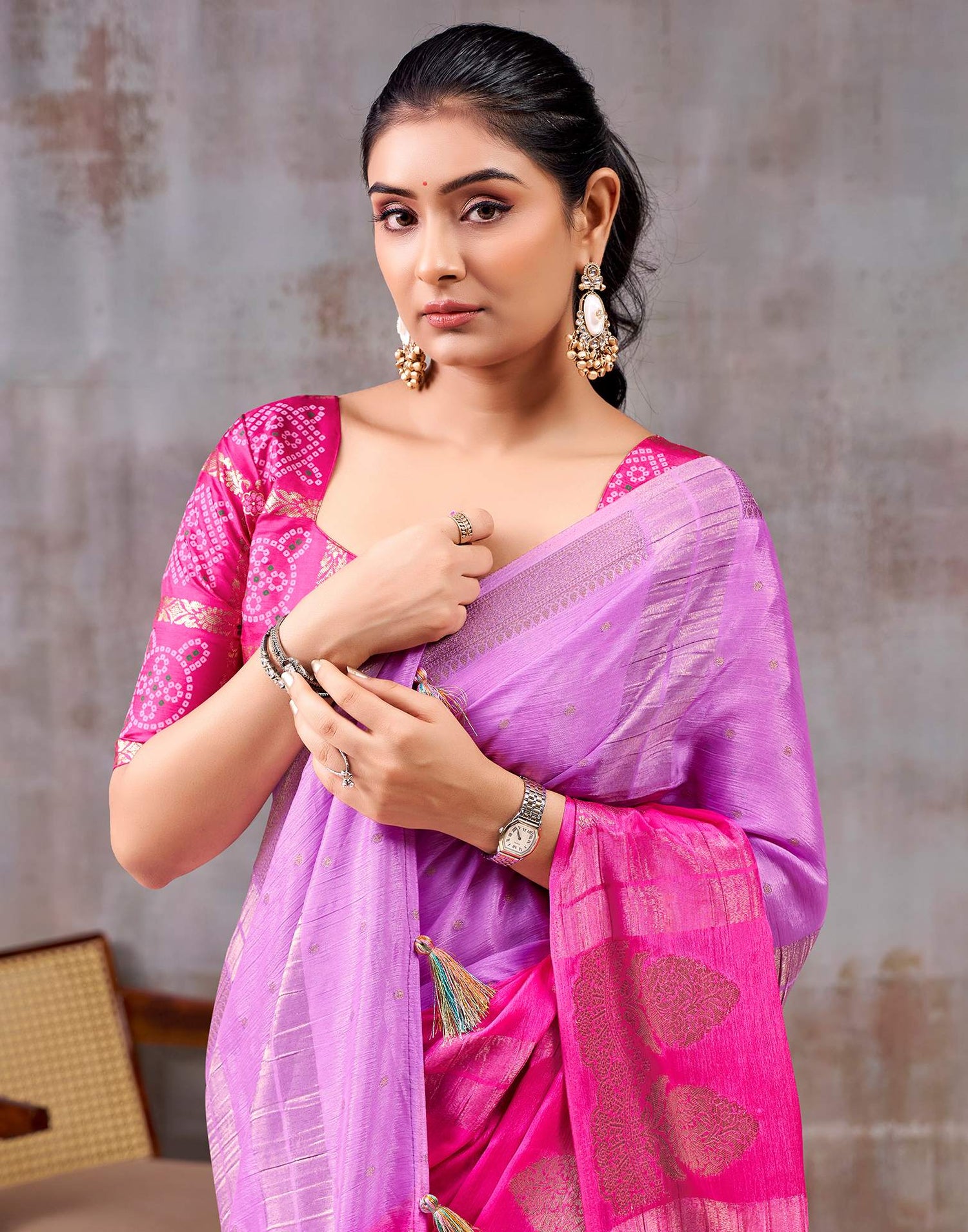 Light Purple Chinnon Chiffon Woven Saree