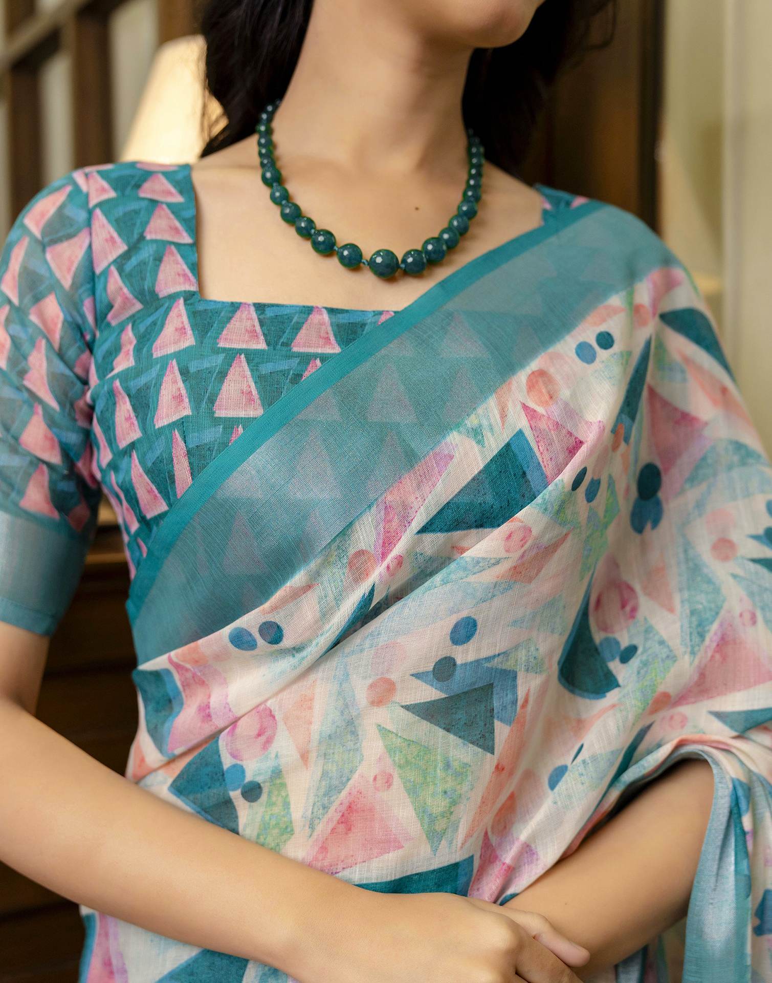 Ready To Wear Off White Linen Printed Saree
