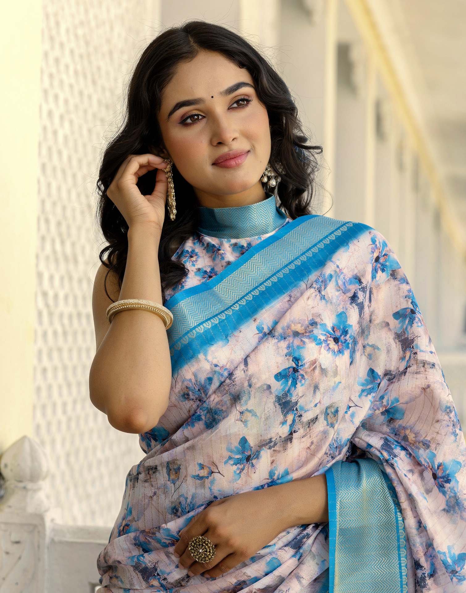 Ready To Wear Off White Dola Silk Woven Border Printed Saree