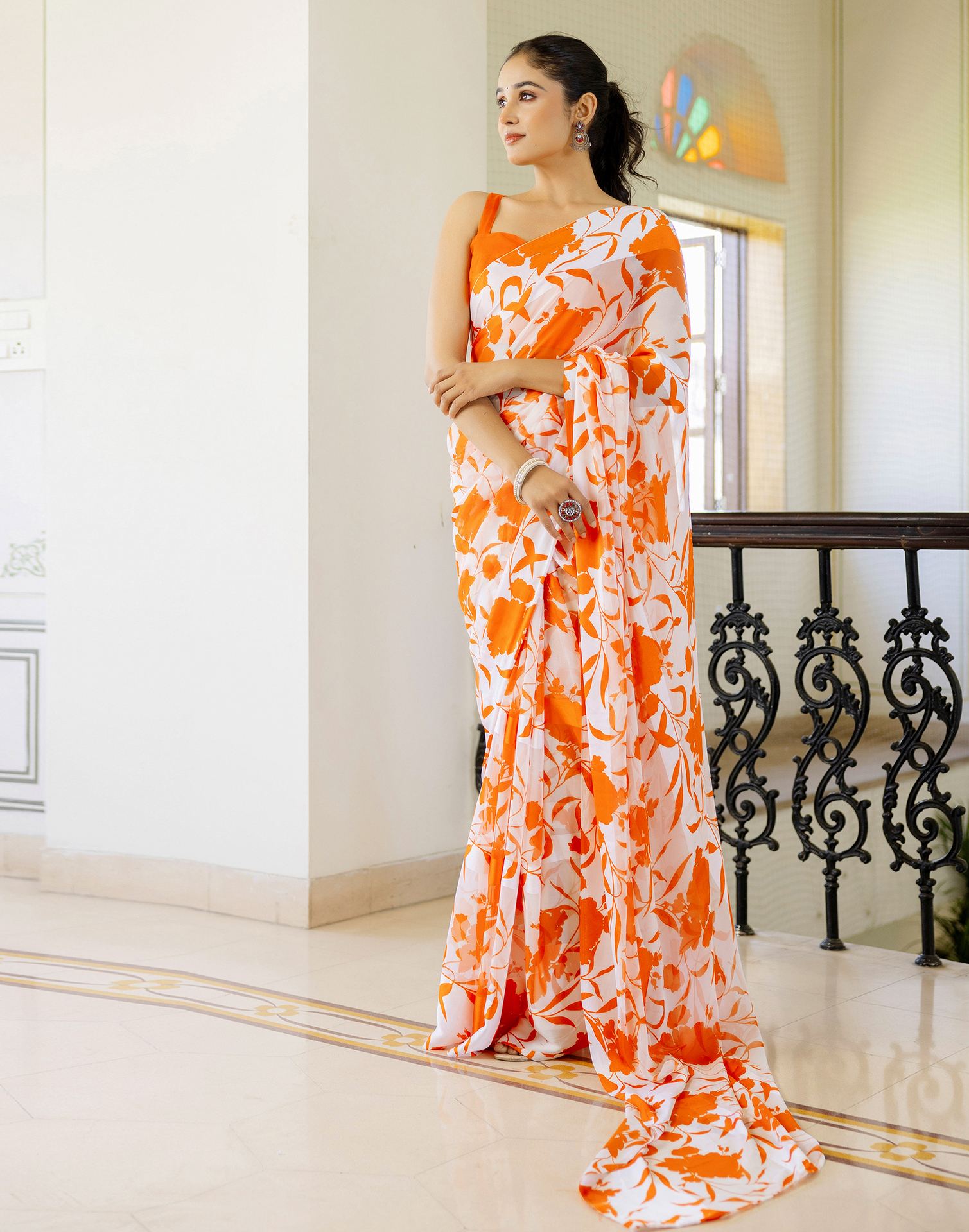 Ready To Wear White Georgette Floral Printed Saree