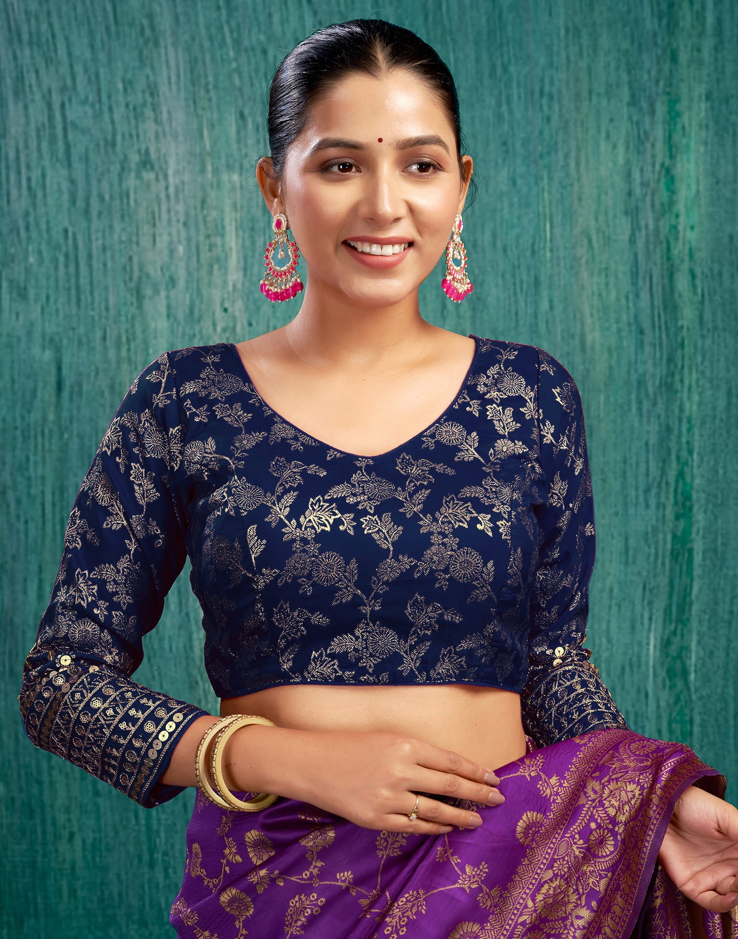 Swadi Navy Blue Silk Plain Embroidery Blouse – Sudathi