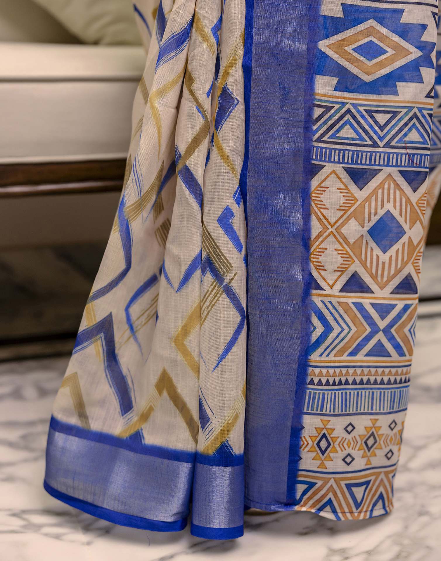 Ready To Wear Off White Linen Woven Border Printed Saree