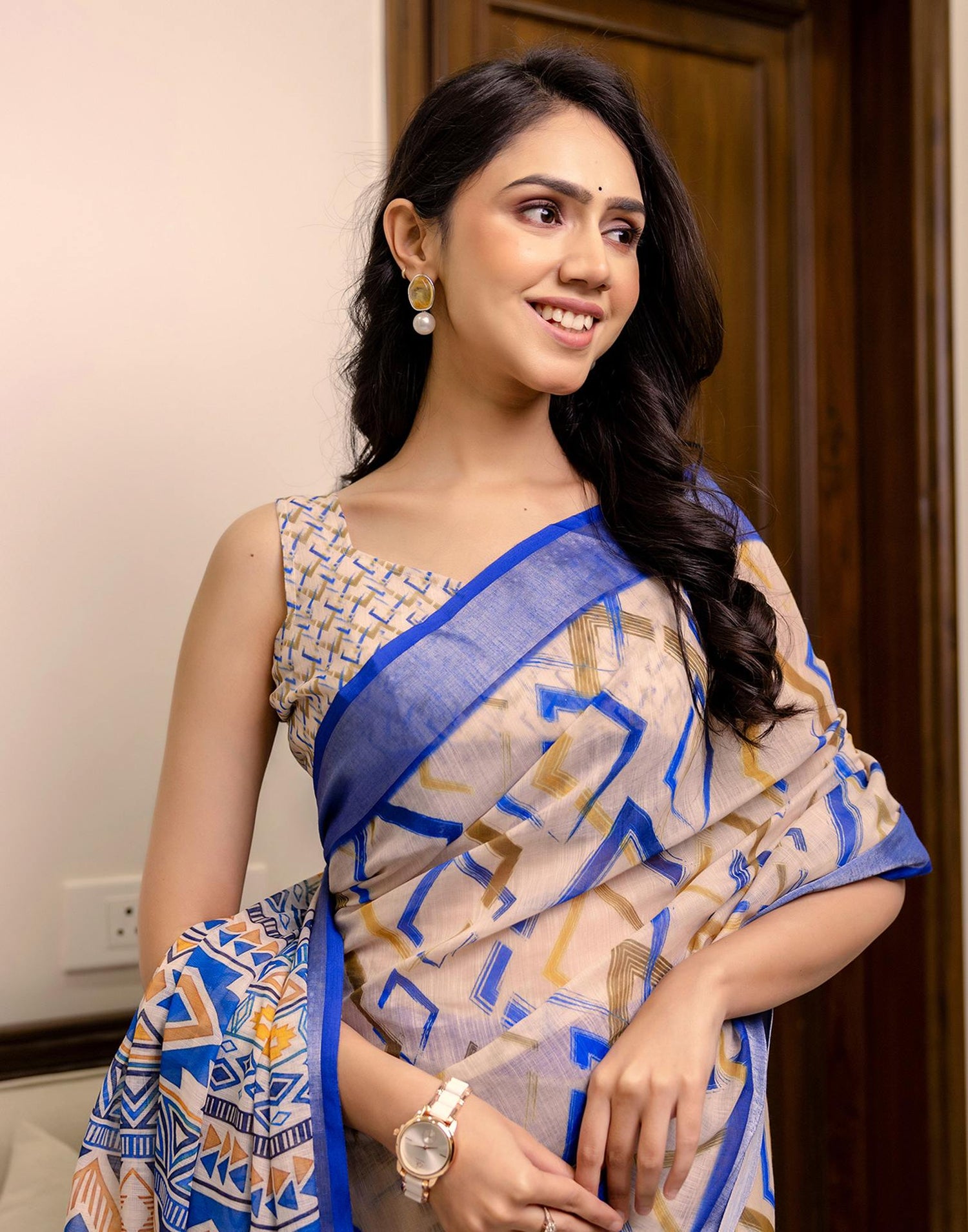 Ready To Wear Off White Linen Woven Border Printed Saree