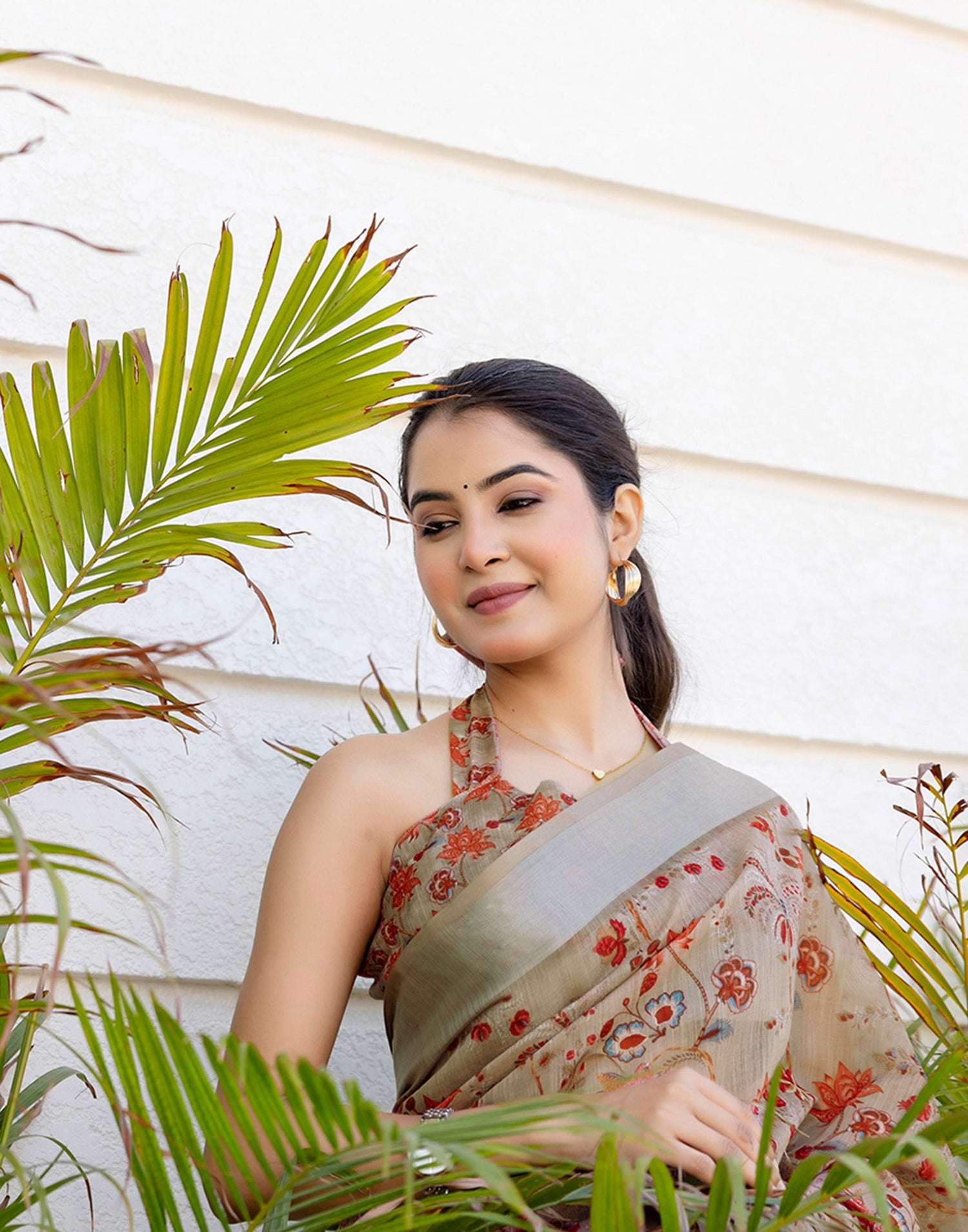 Ready To Wear Dark Beige Linen Woven Border Printed Saree