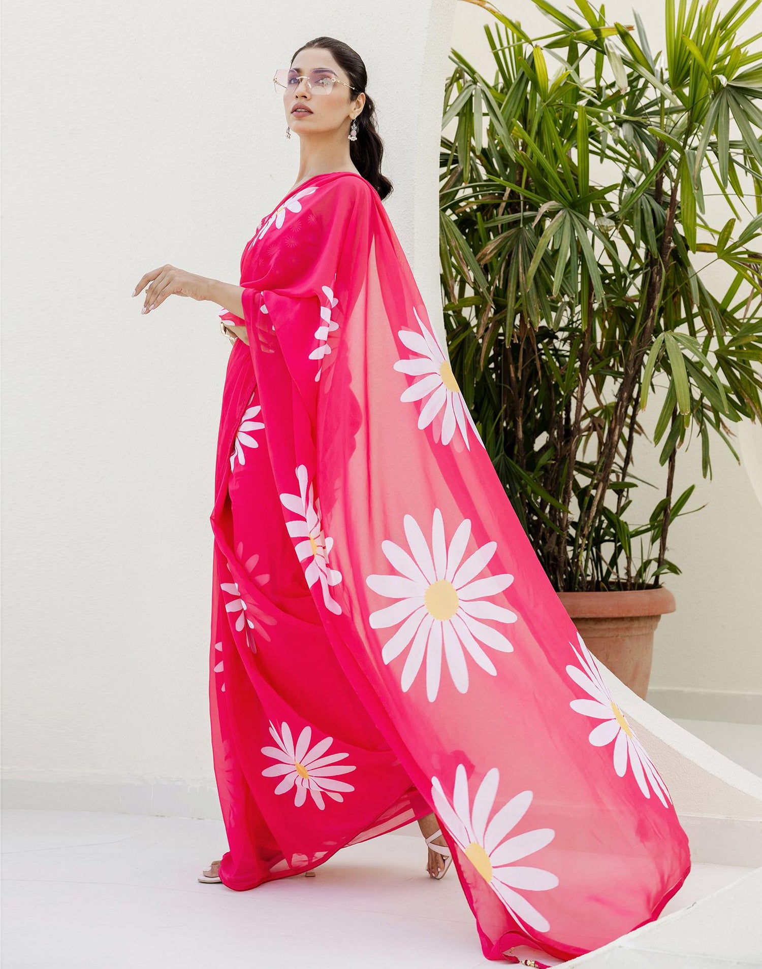 Ready To Wear Pink Georgette Floral Printed Saree