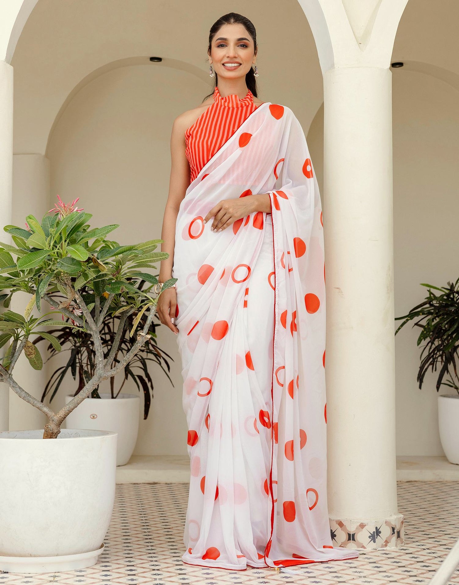 Ready To Wear White Georgette Printed Saree