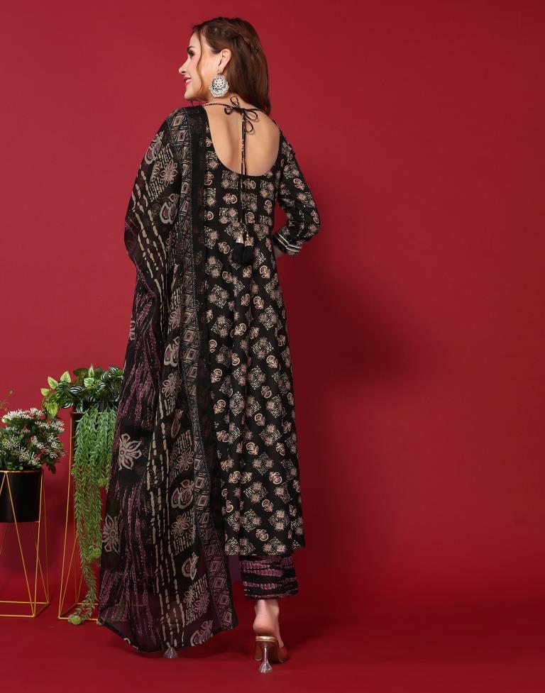 Black Cotton Printed Flared Kurta Kurti With Pant And Dupatta | Leemboodi