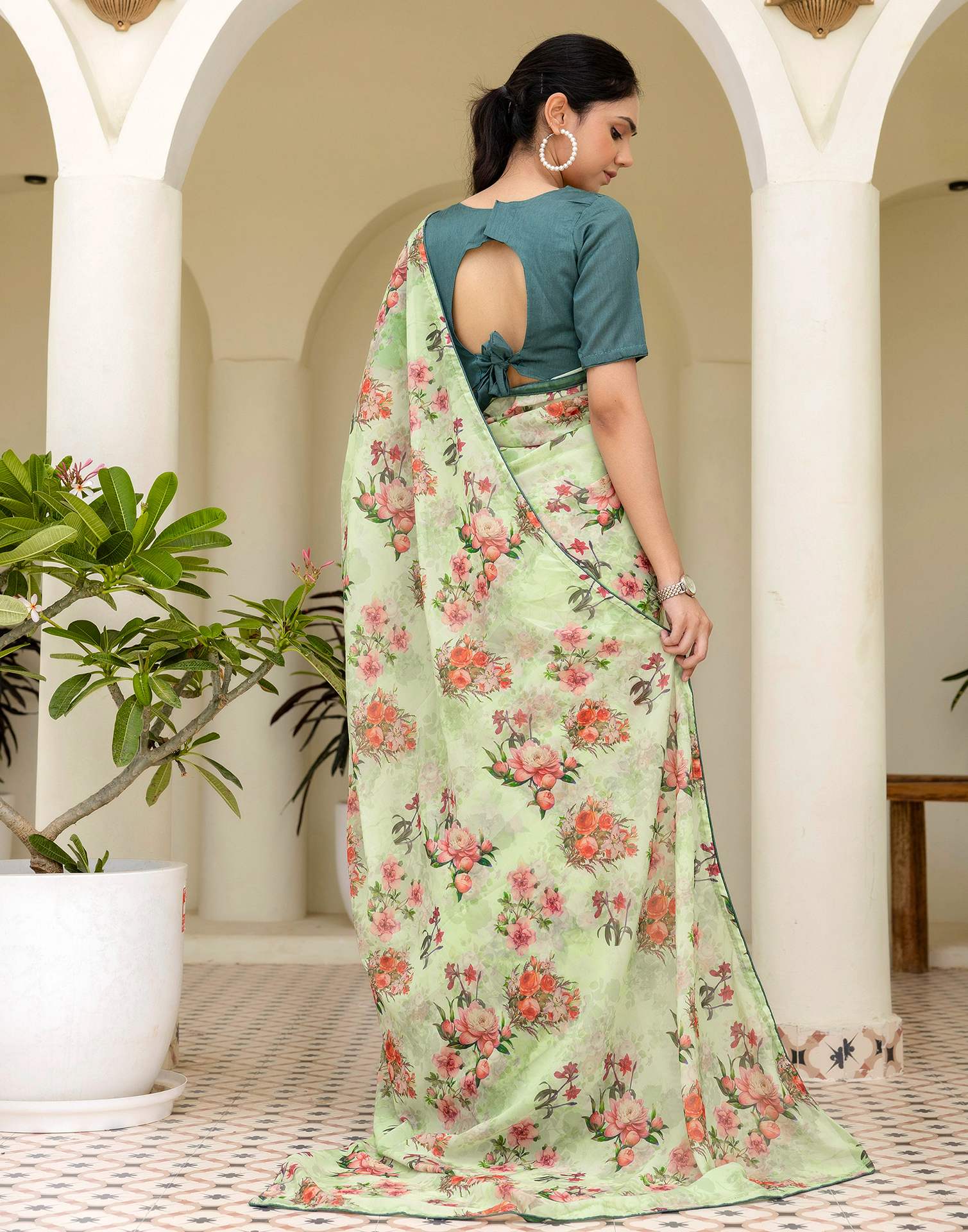 Ready To Wear Multicoloured Georgette Floral Printed Saree