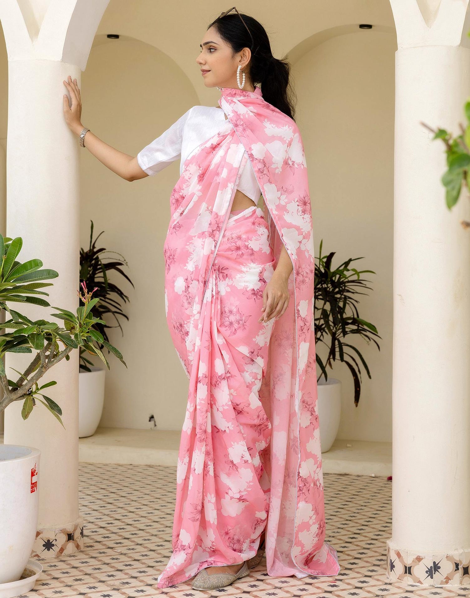 Ready To Wear White Georgette Floral Printed Saree
