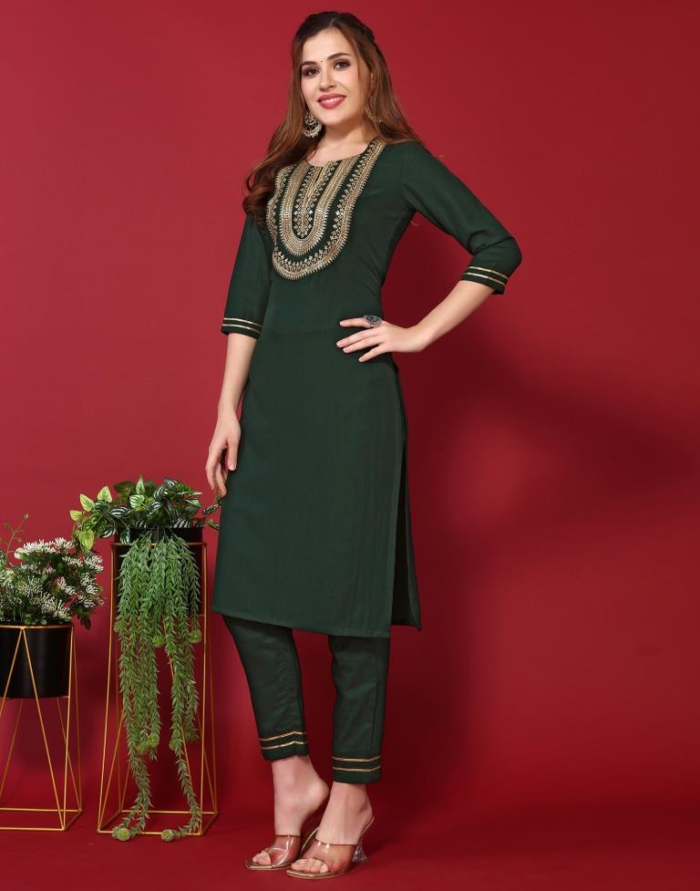 Bottle Green Embroidered Kurta With Pant And Dupatta