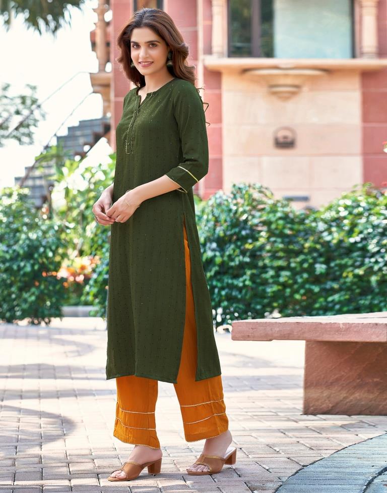 Mehndi Green Plain Chinnon Straight Kurta Set With Dupatta