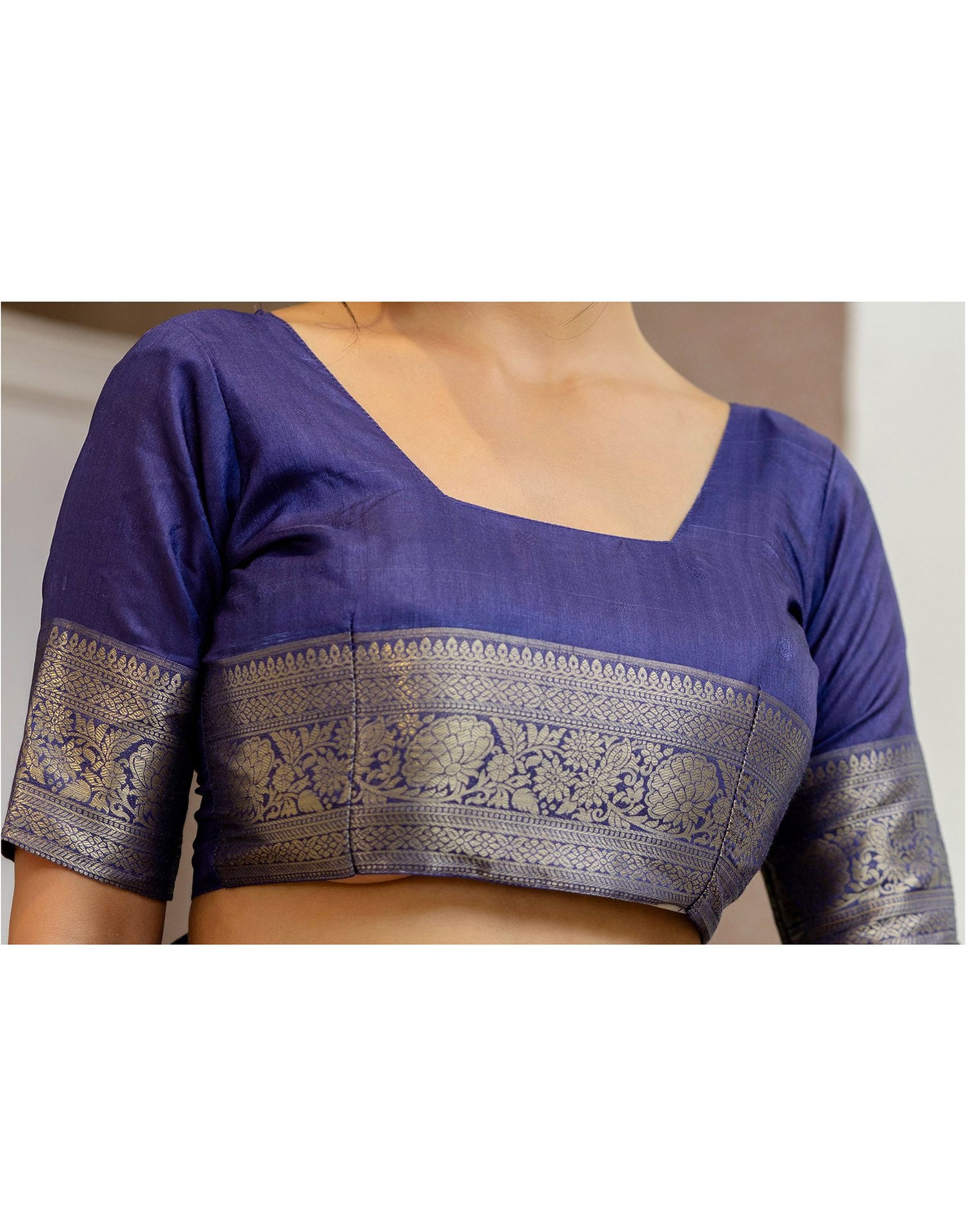 Ready To Wear Off White Silk Printed Saree