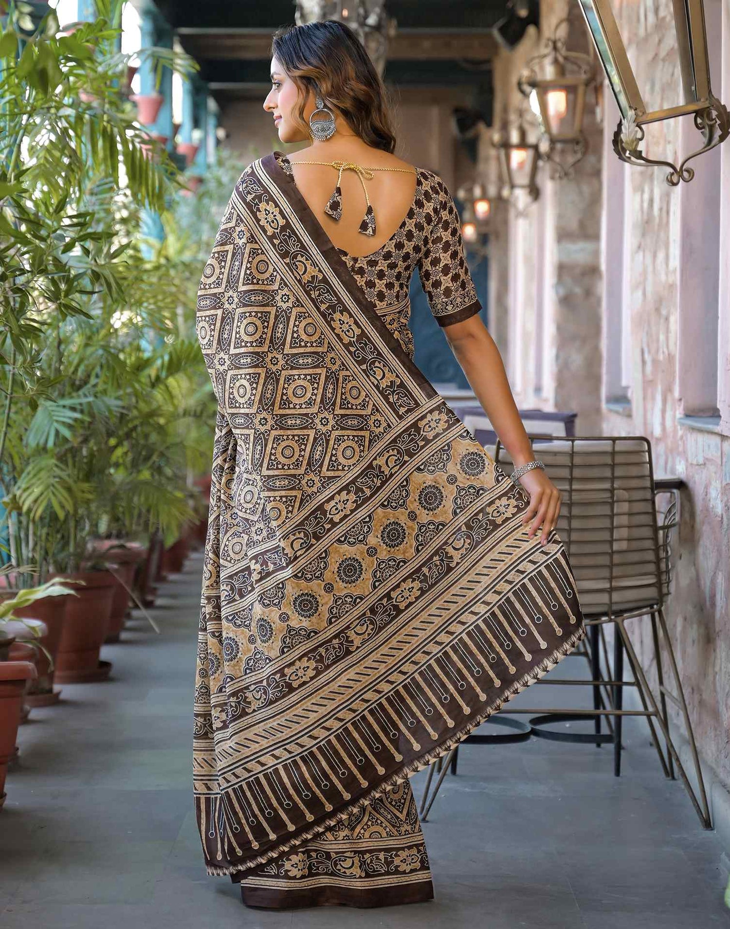 Brown Cotton Printed Saree