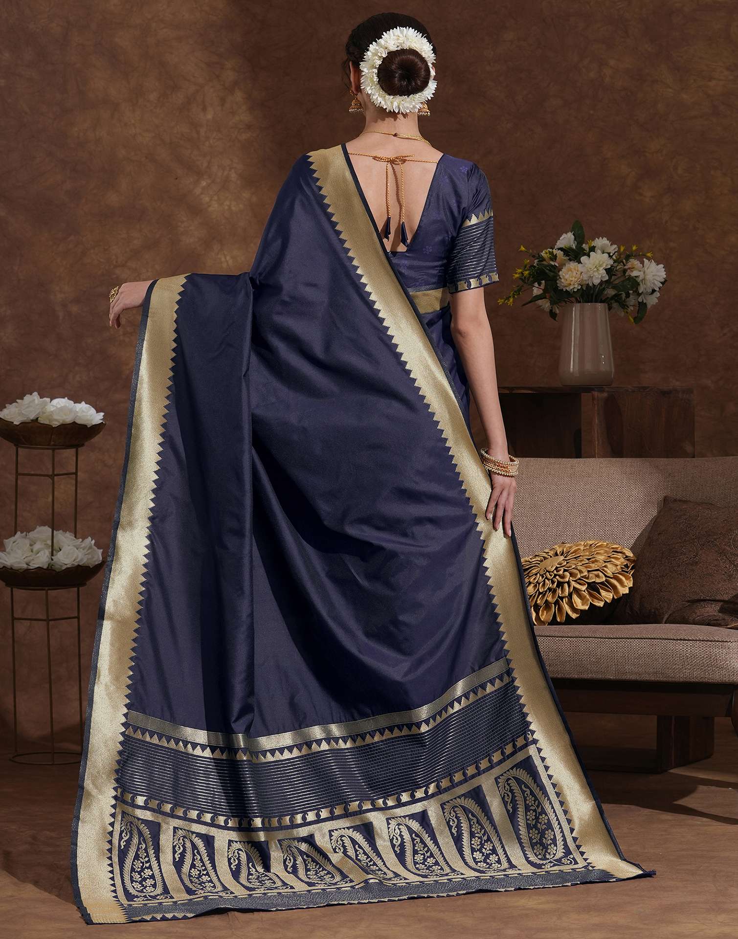 Navy Blue Silk Woven Kanjivaram Saree