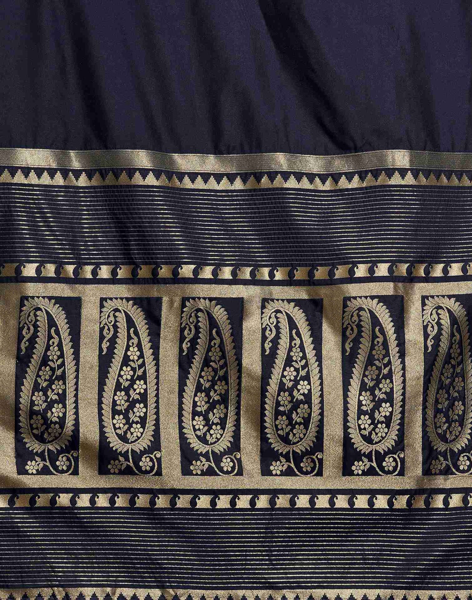 Navy Blue Silk Woven Kanjivaram Saree