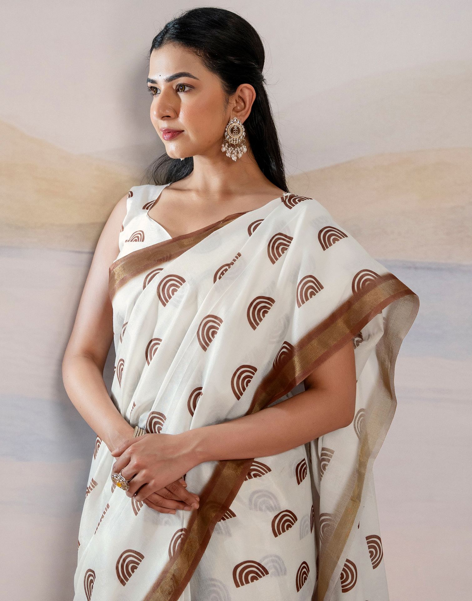 Ready To Wear Off White Silk Printed Saree
