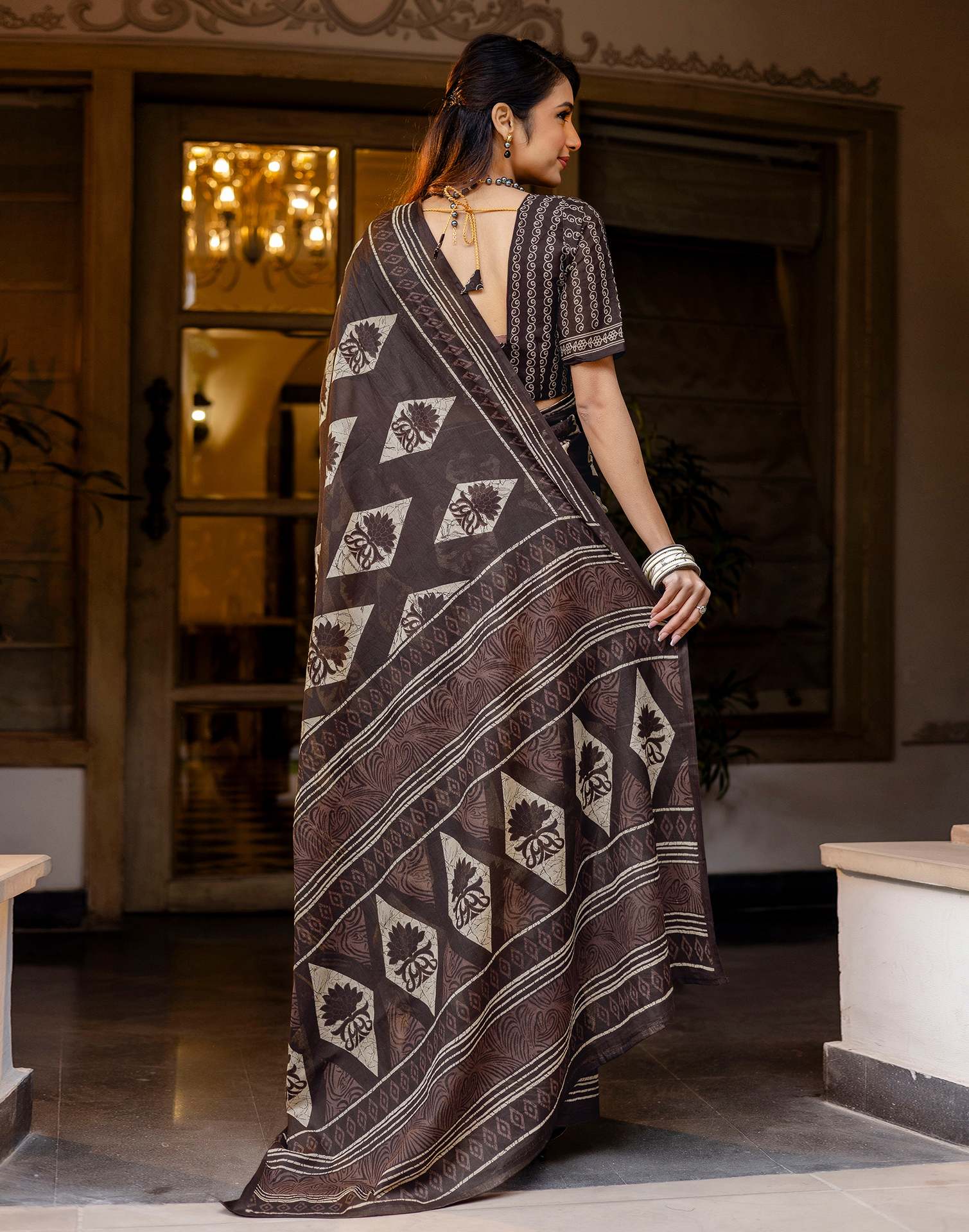 Dark Brown Cotton Printed Saree