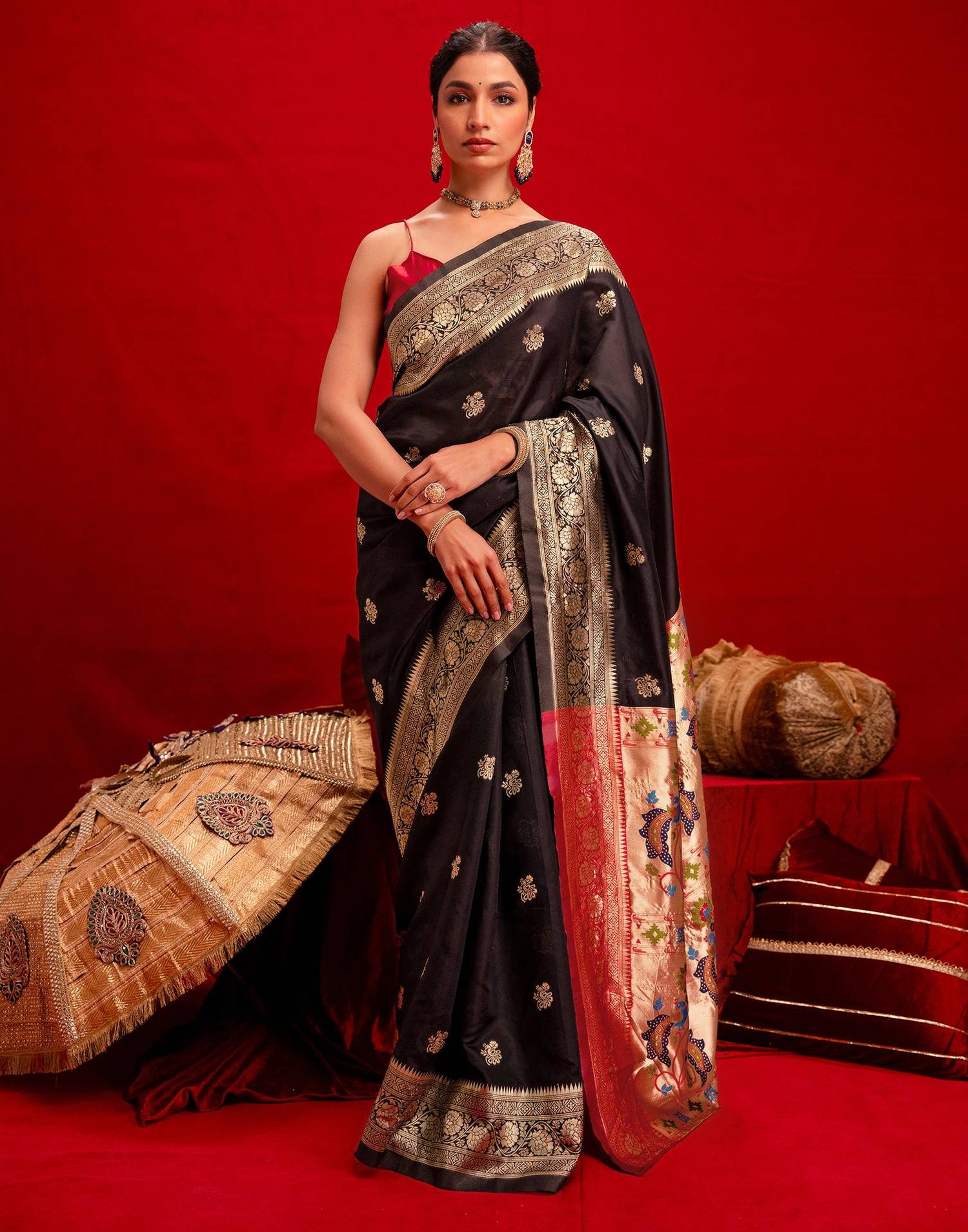 Black Silk Woven Paithani Saree