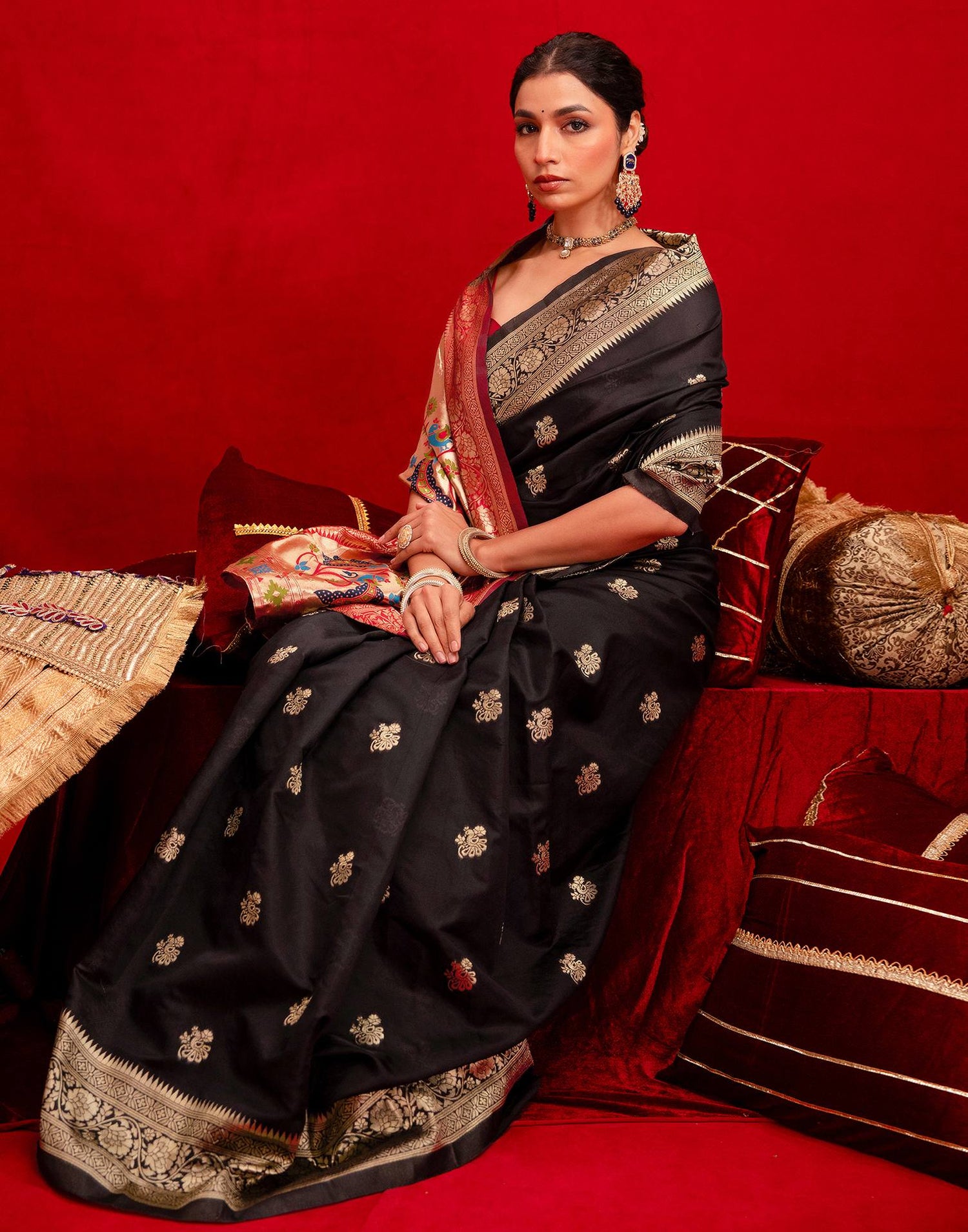 Black Silk Woven Paithani Saree