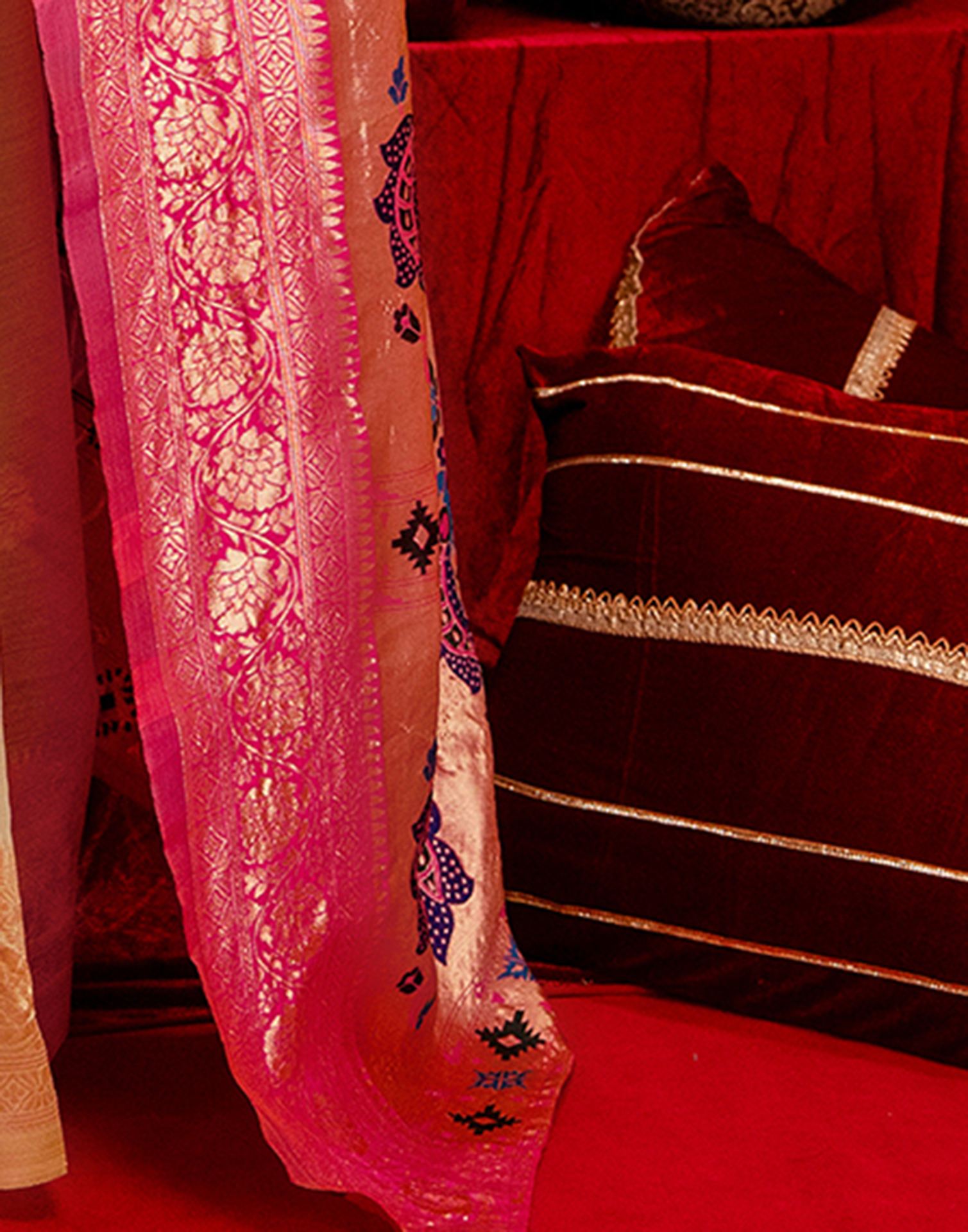 Pista Green Silk Woven Paithani Saree