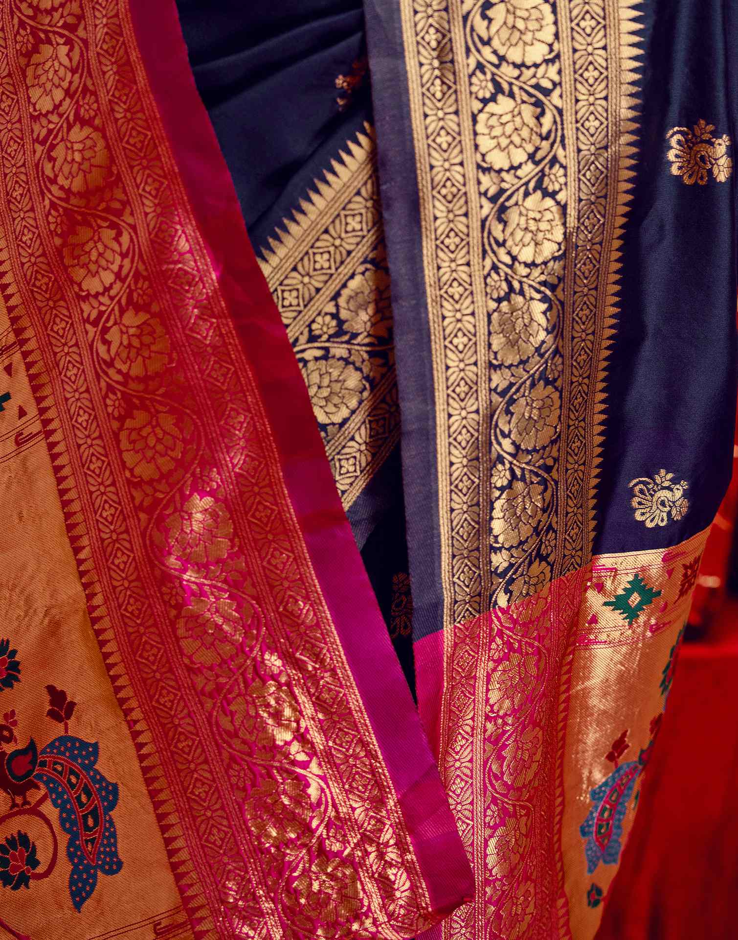 Navy Blue Silk Woven Paithani Saree