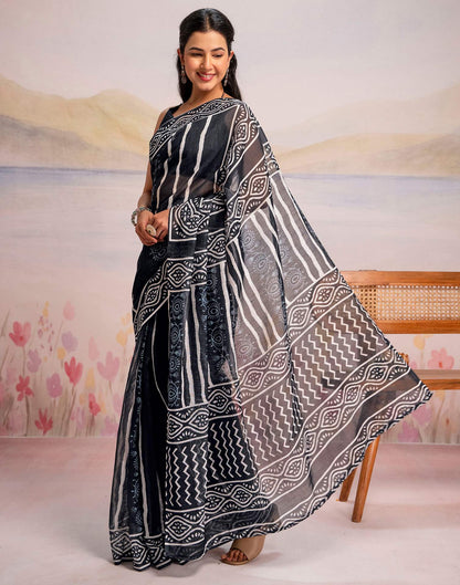 Ready To Wear Navy Blue Linen Printed Saree