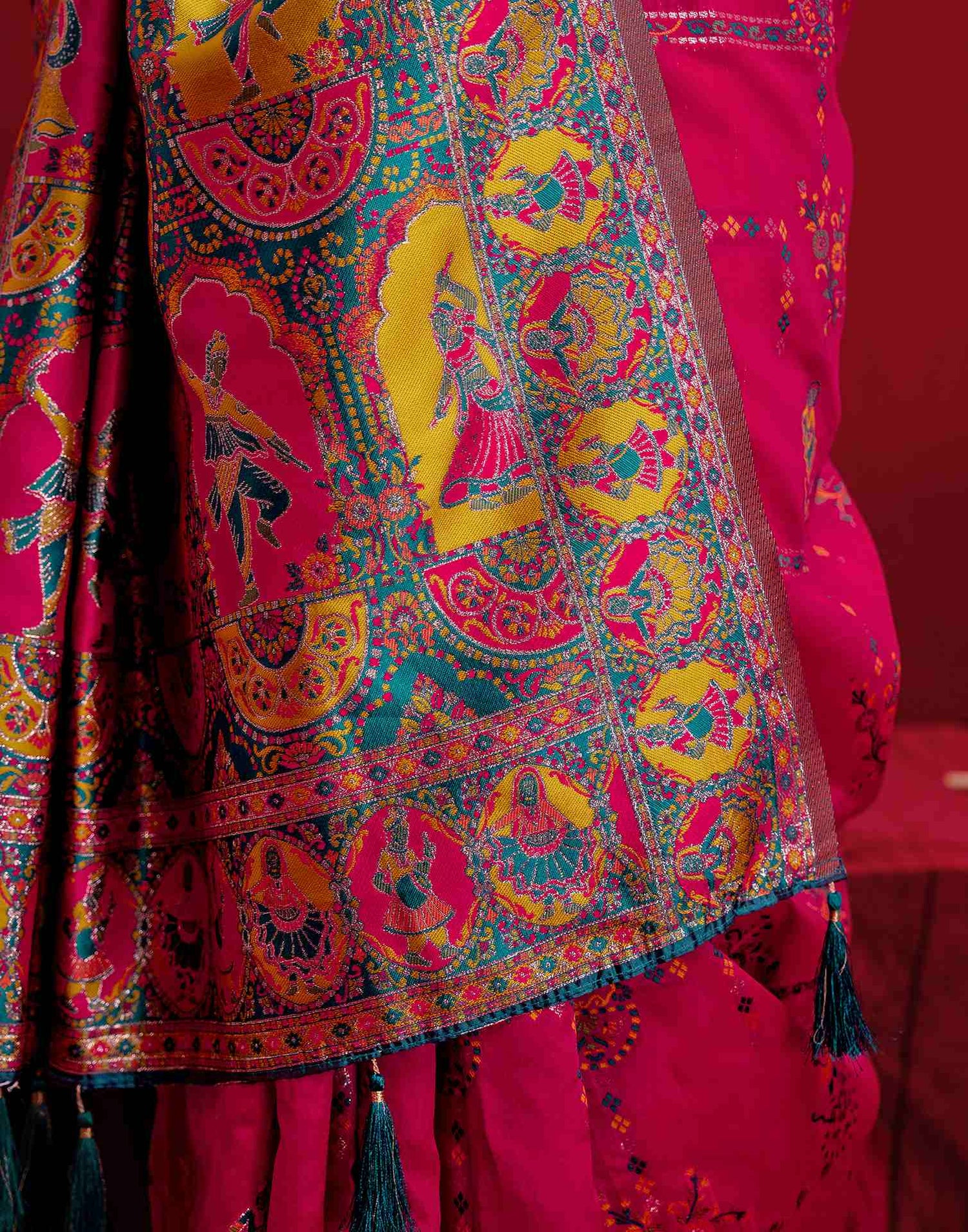 Rani Pink Silk Woven Paithani Saree