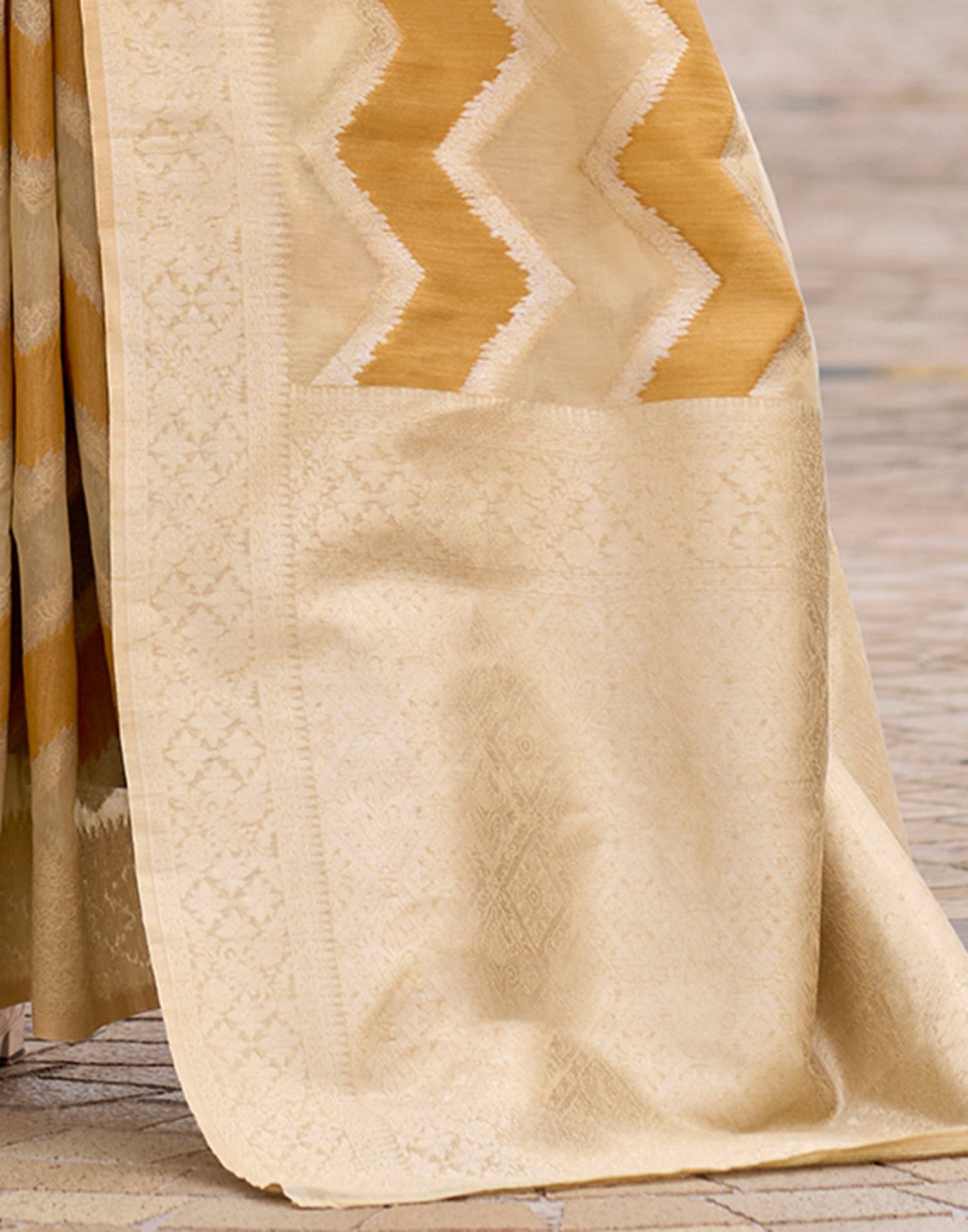 Mustard Yellow Cotton Linen Woven Saree