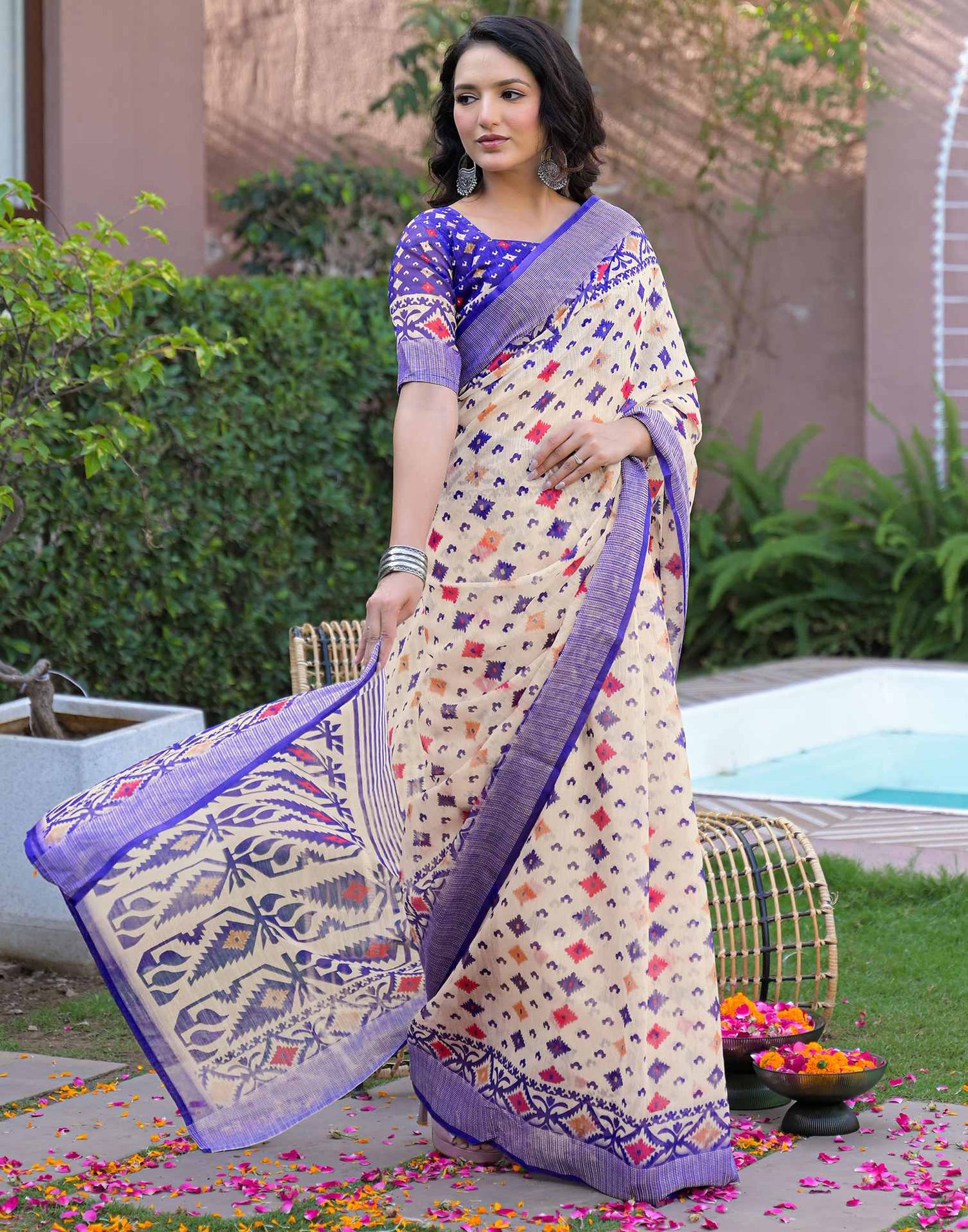Ready To Wear Off White Linen Printed Embroidery Border Saree