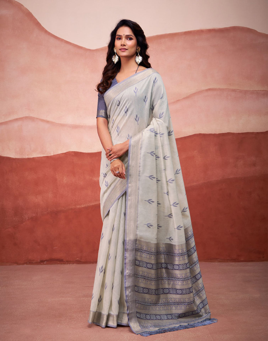 Grey Cotton Woven Printed Saree