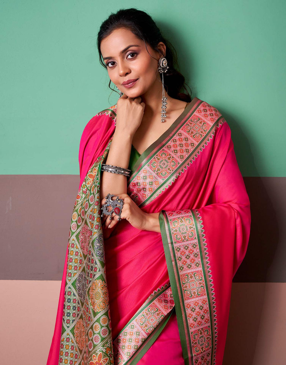 Dark Pink Silk Woven Patola Saree