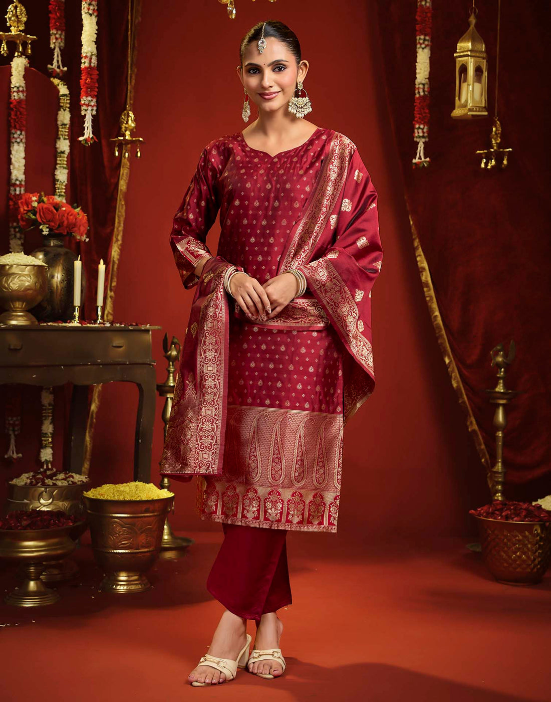Maroon Silk Woven Straight Kurta Set With Dupatta