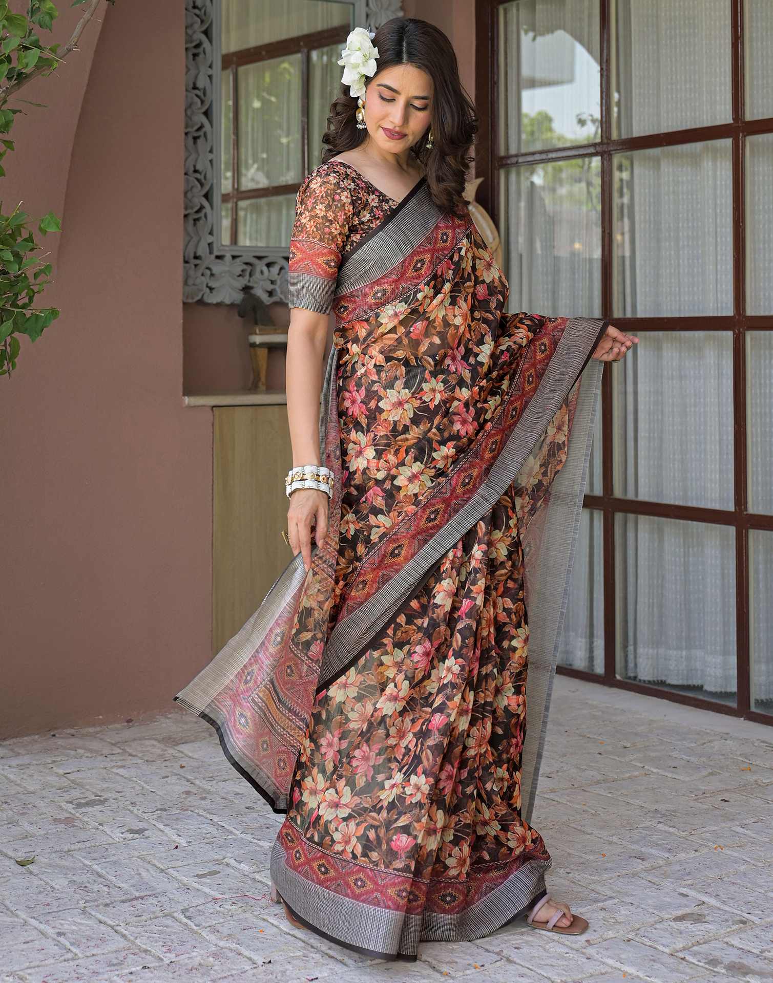 Ready To Wear Black Linen Floral Printed Saree