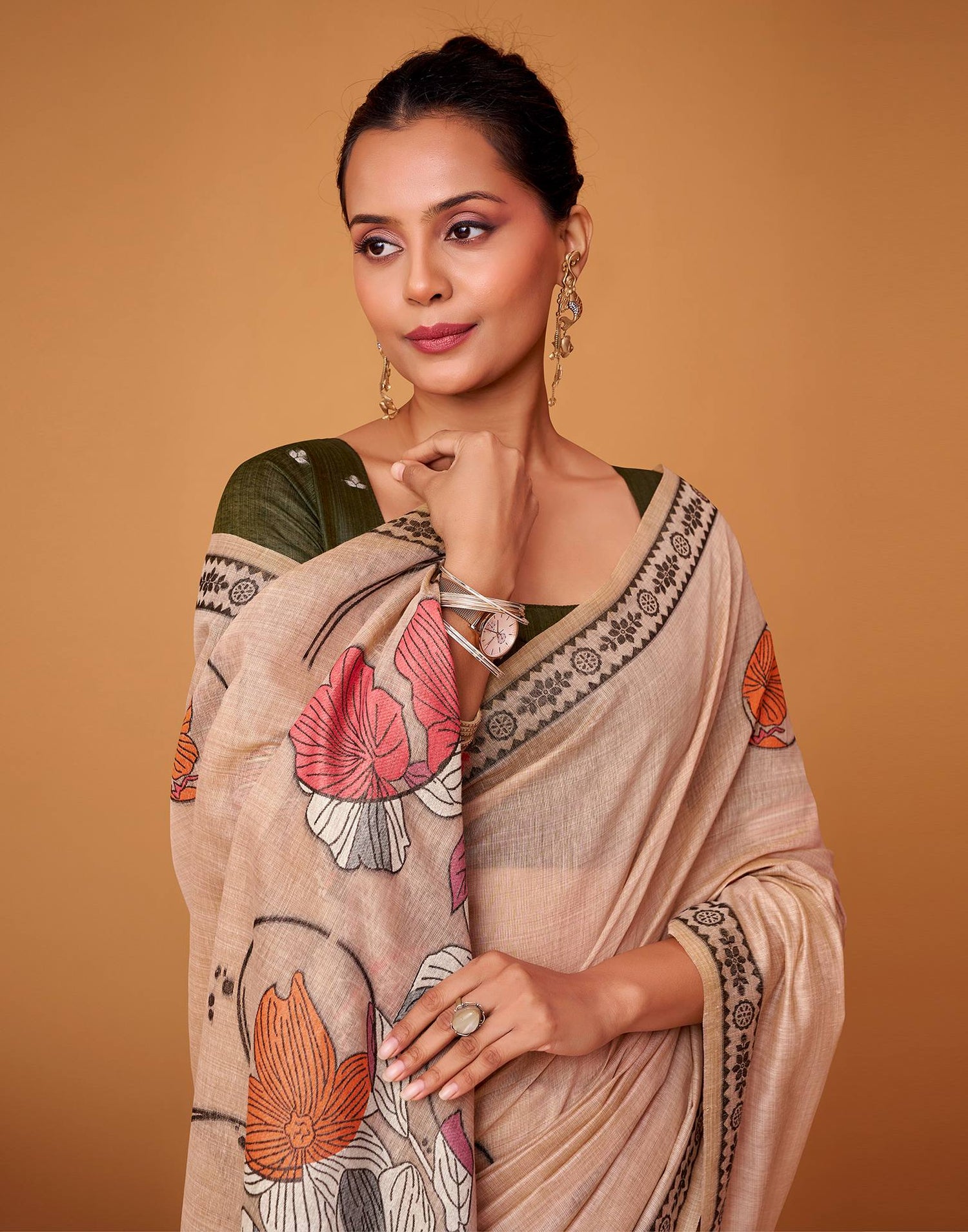 Light Peach Silk Woven Printed Saree