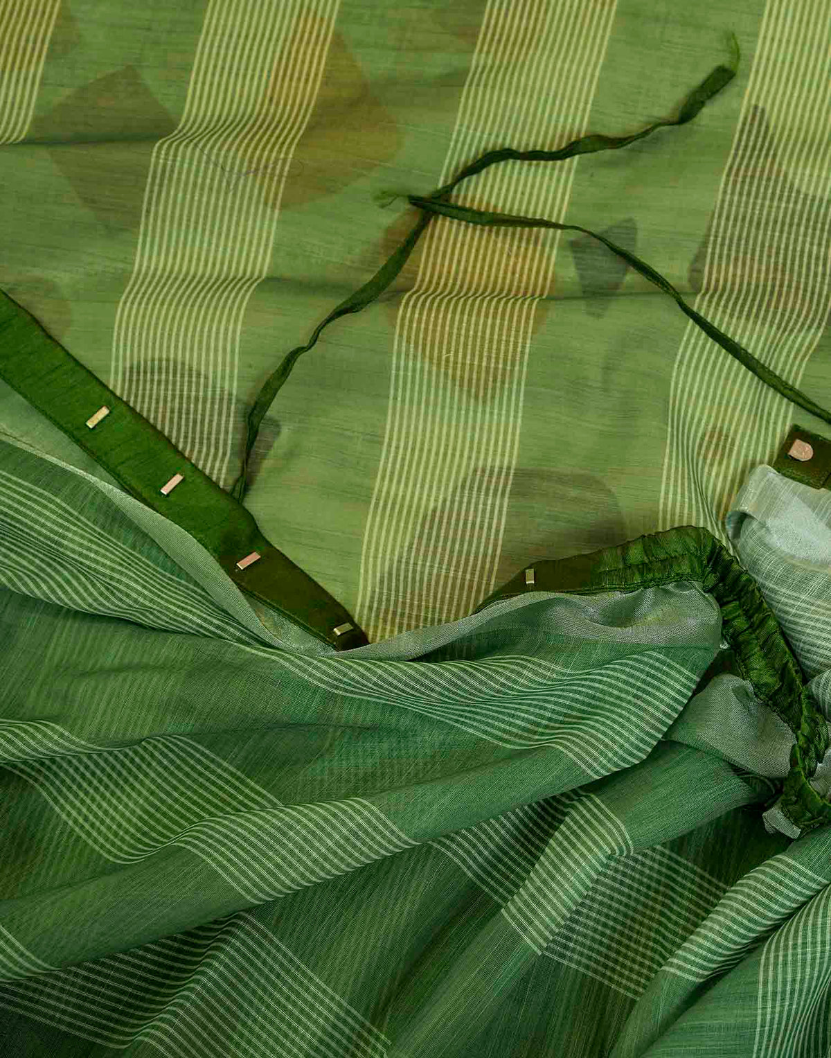Ready To Wear Green Linen Printed Saree