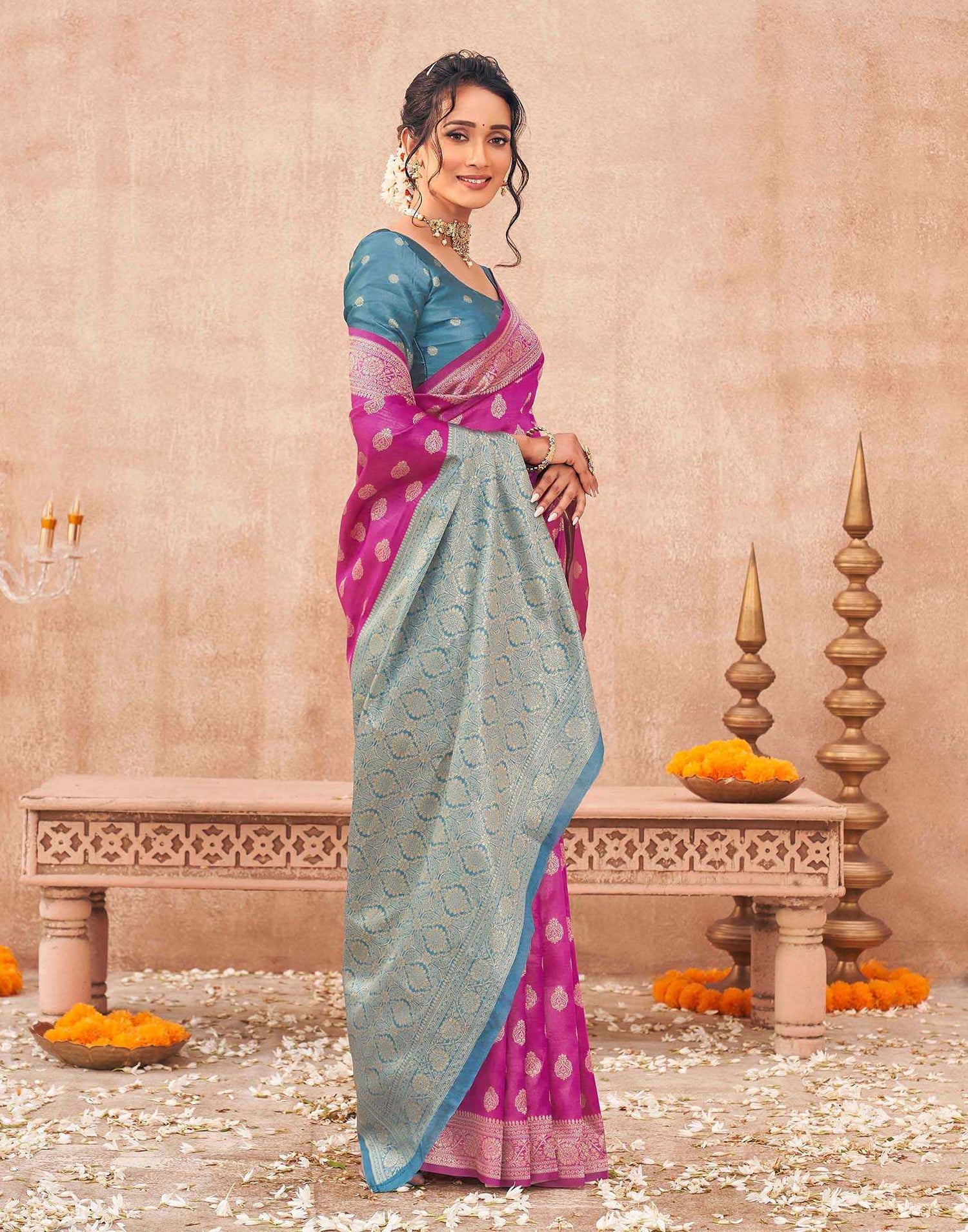 Pink Shimmer Silk Woven Banarasi Saree