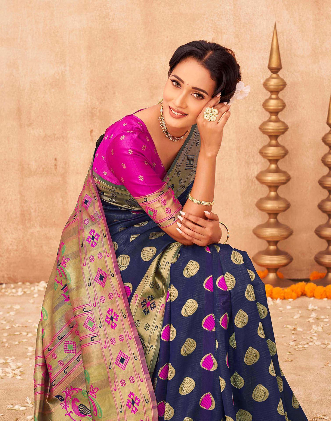 Navy Blue Shimmer Silk Woven Paithani Saree