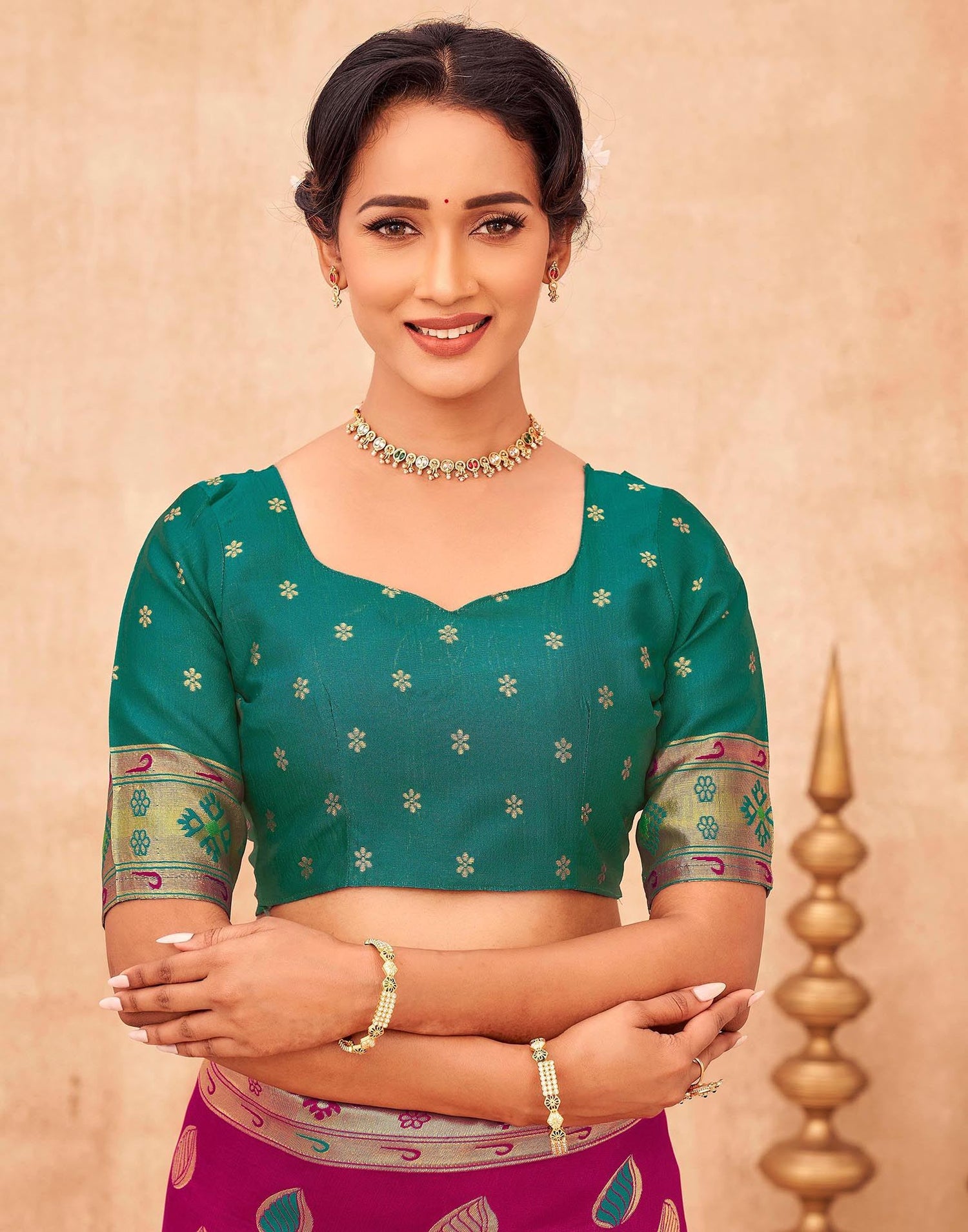 Magenta Shimmer Silk Woven Paithani Saree