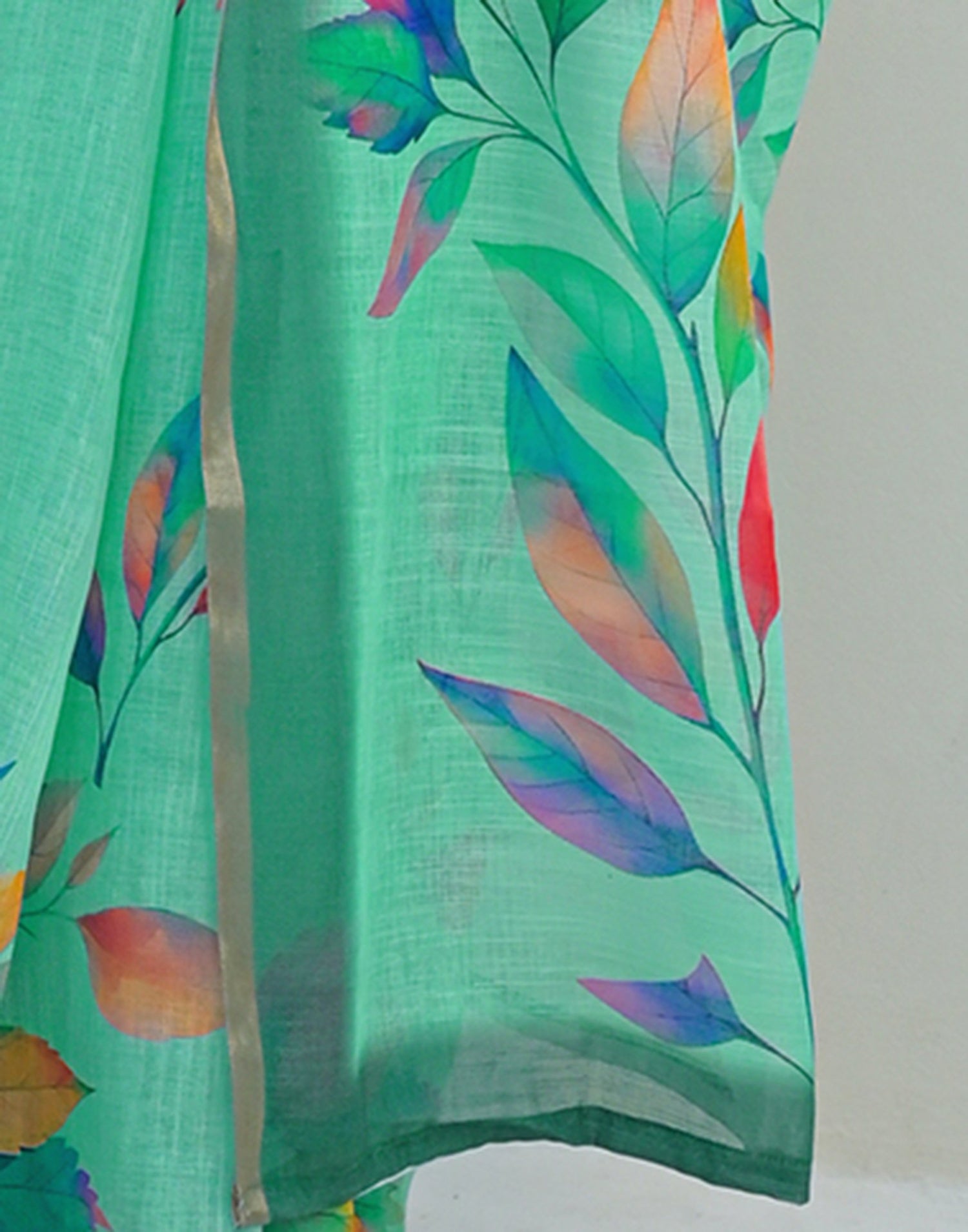 Turquoise Linen Printed Saree